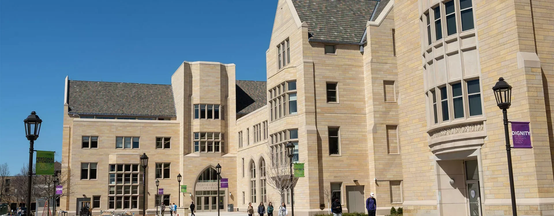 University-of-St-Thomas2 -.webp