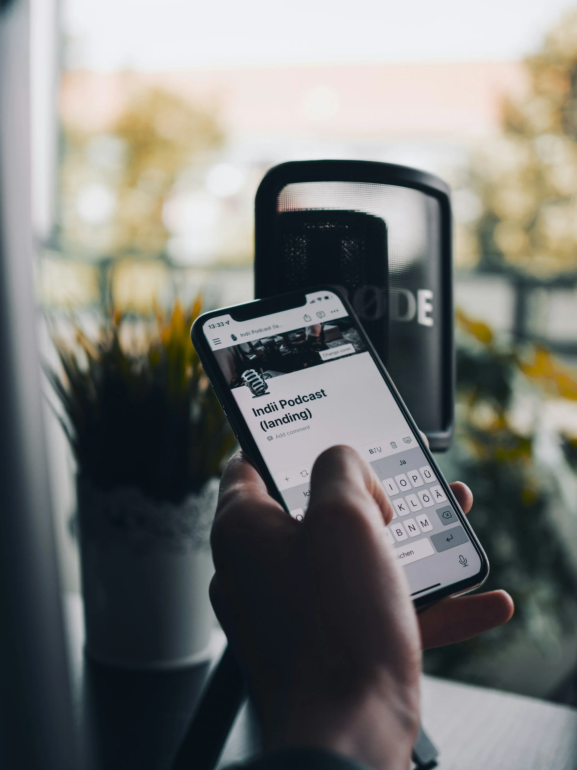 Notion-sovellus on aina mukana, sillä se toimii niin tietokoneella kuin puhelimellakin