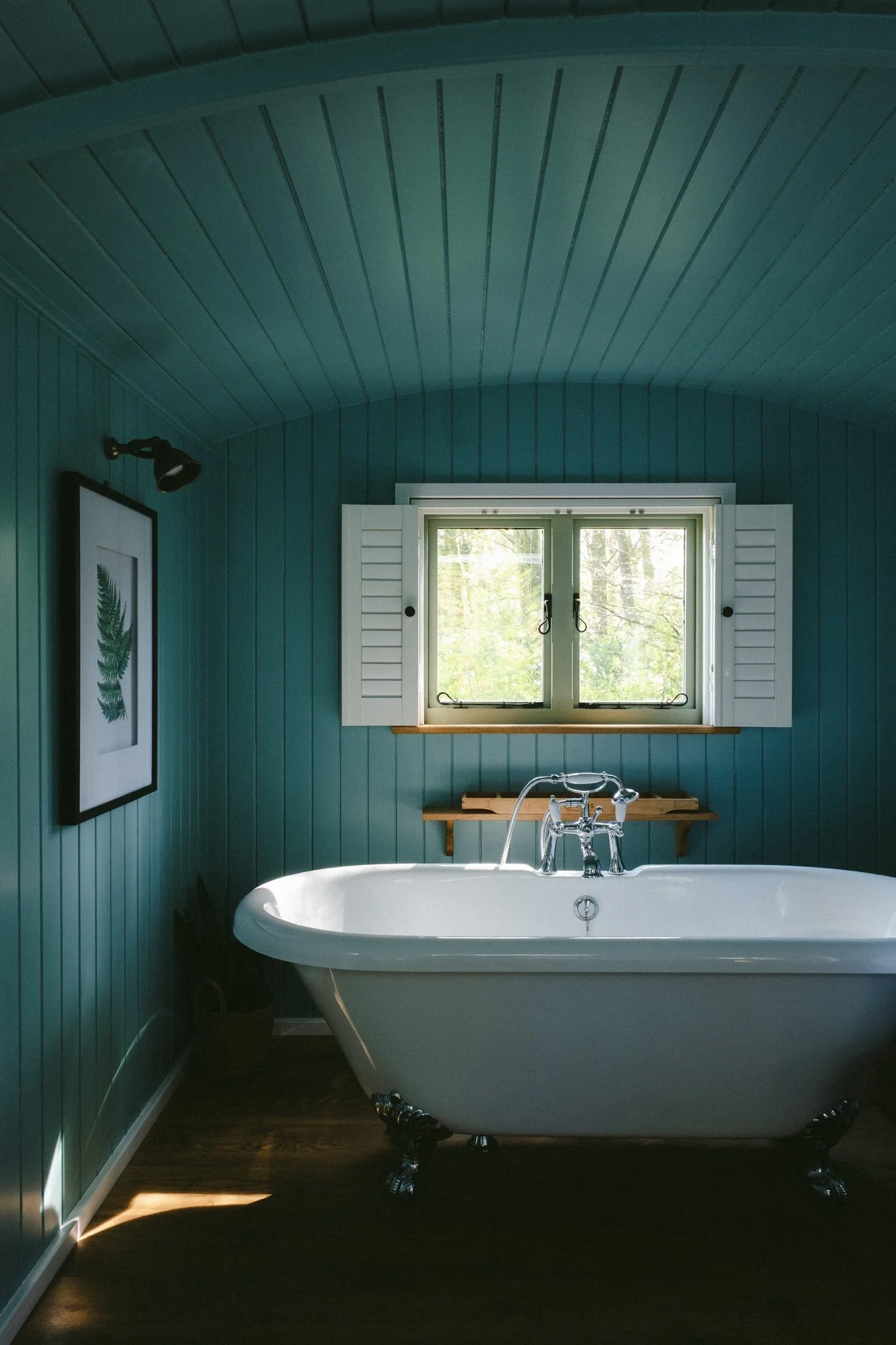 @willthompsonisaway-1 14.jpg