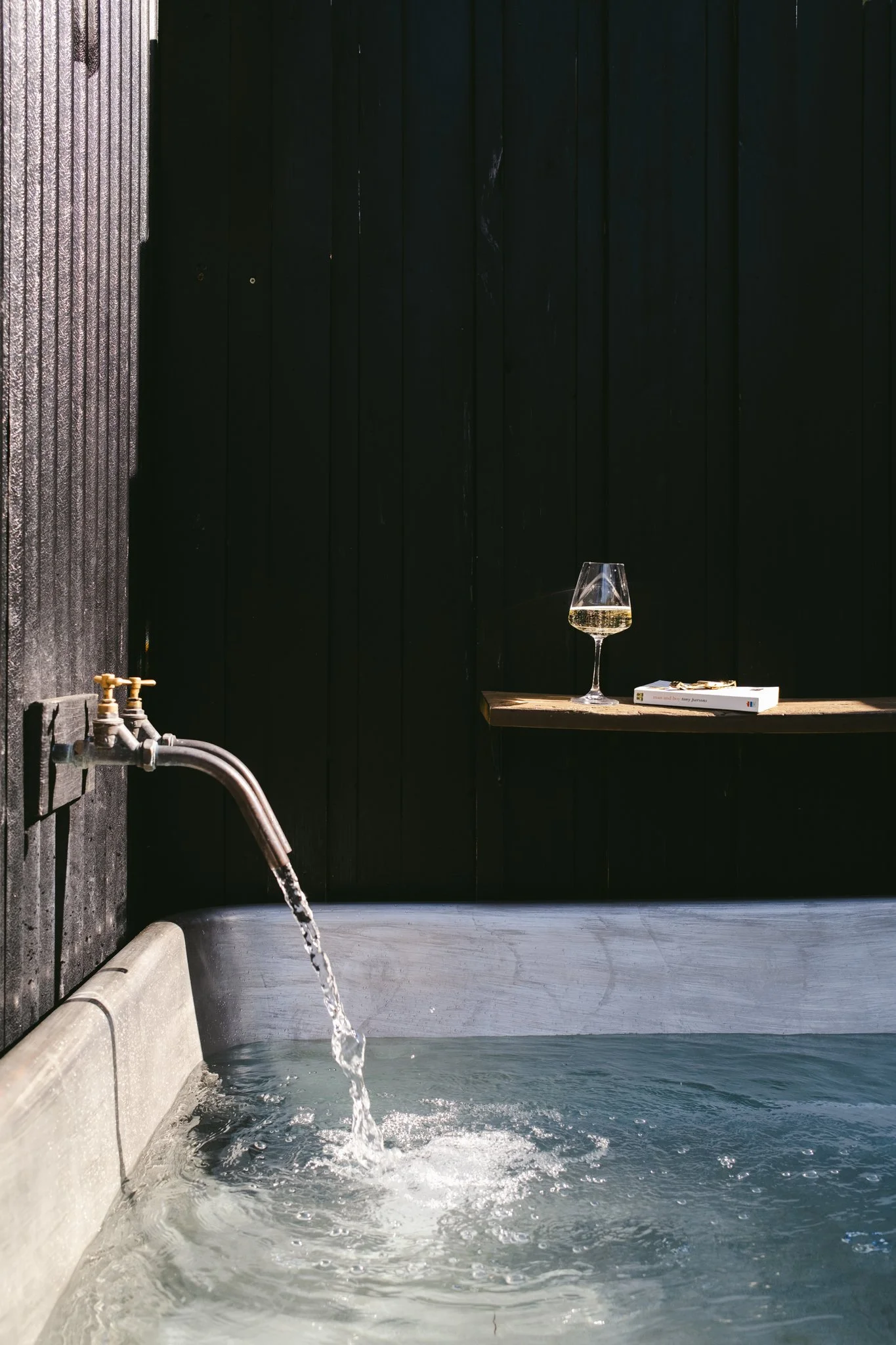 @willthompsonisaway-1 9.jpg