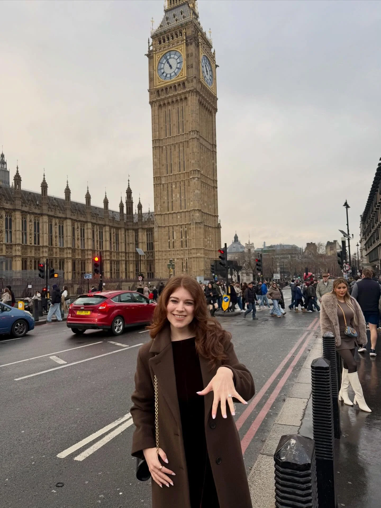 The trip of a lifetime!⁣!!
⁣
And yes I do have a fianc&eacute;, but I don&rsquo;t show him, fam, and friends on my therapy page 🤣⁣
⁣
England was magical and I feel deep gratitude and thankfulness. ⁣
⁣
I appreciate my relationship, my family, my frie