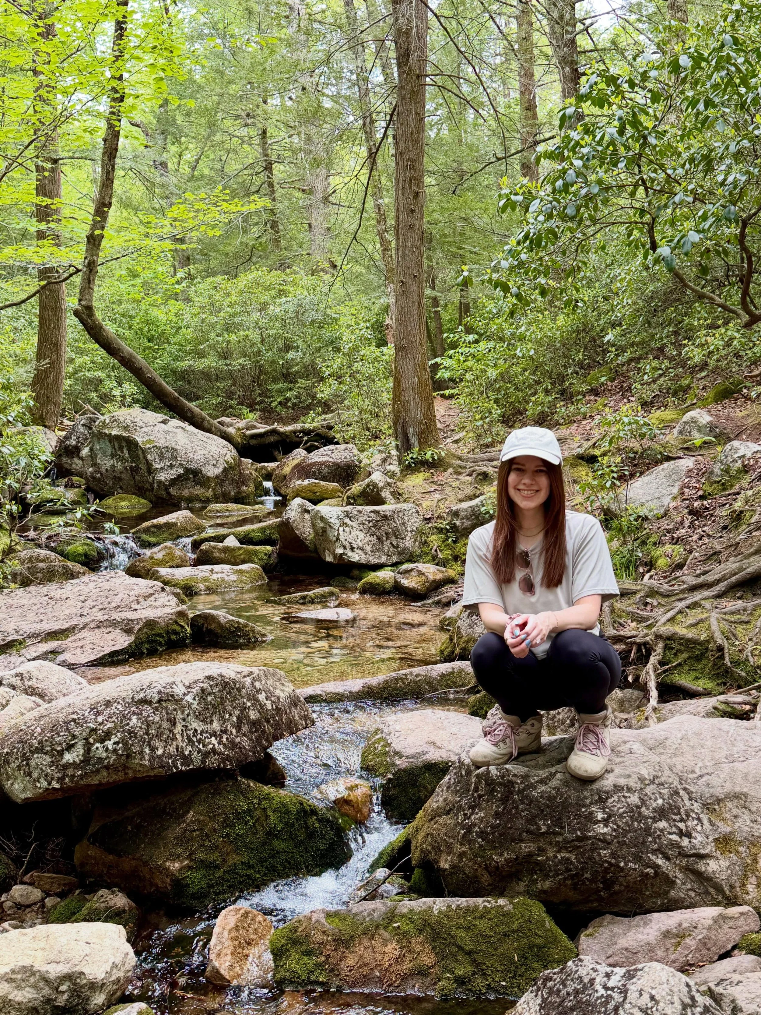 MDW upstate nervous system reset:⁣
⁣
Laughs, nature, cozy Airbnb, delicious food, connection, hikes, yoga, pretty shops.⁣
⁣
Needs met ✔️ #therapistsofinstagram #nervoussystemregulation