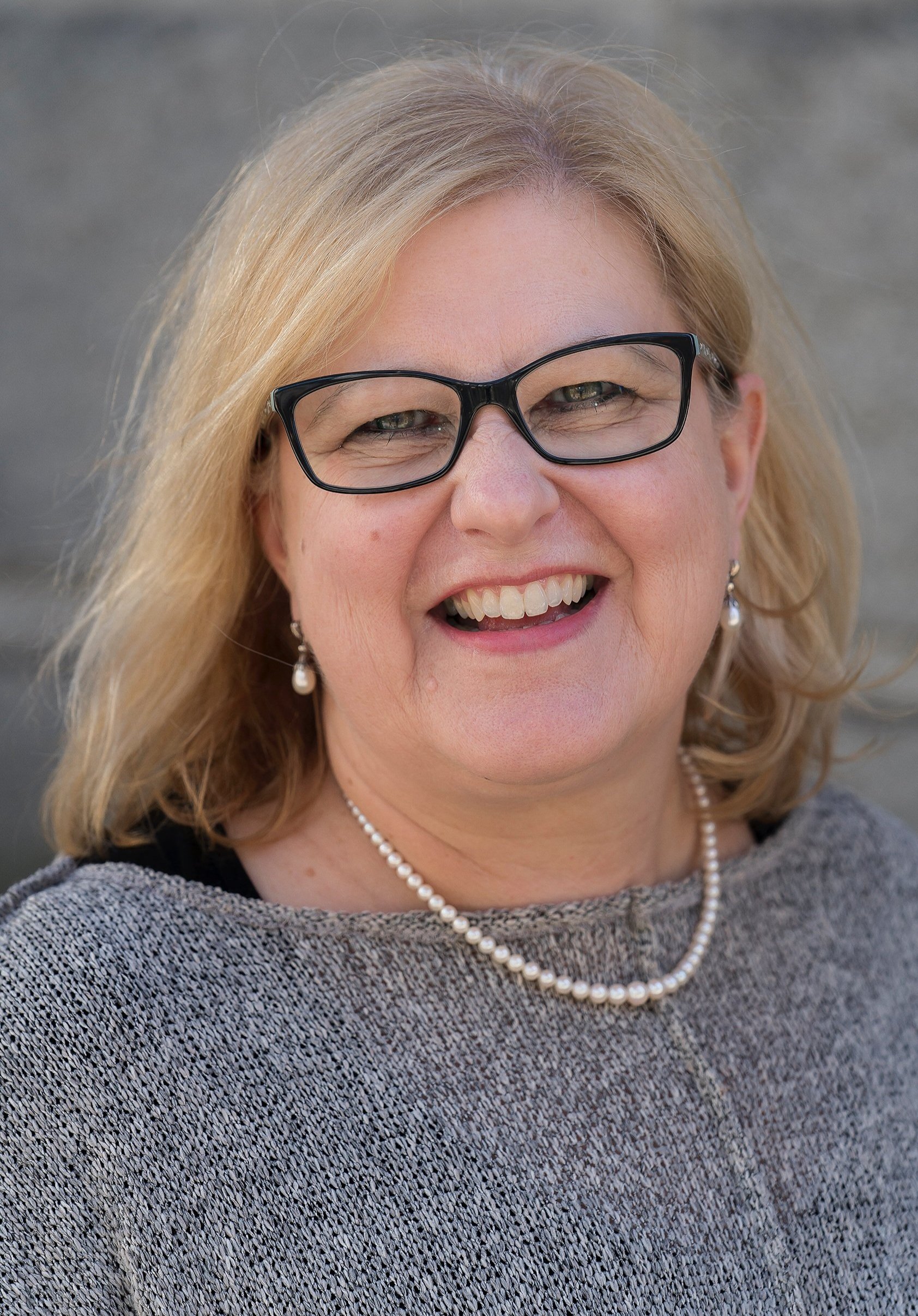 Karen McClure.jpg