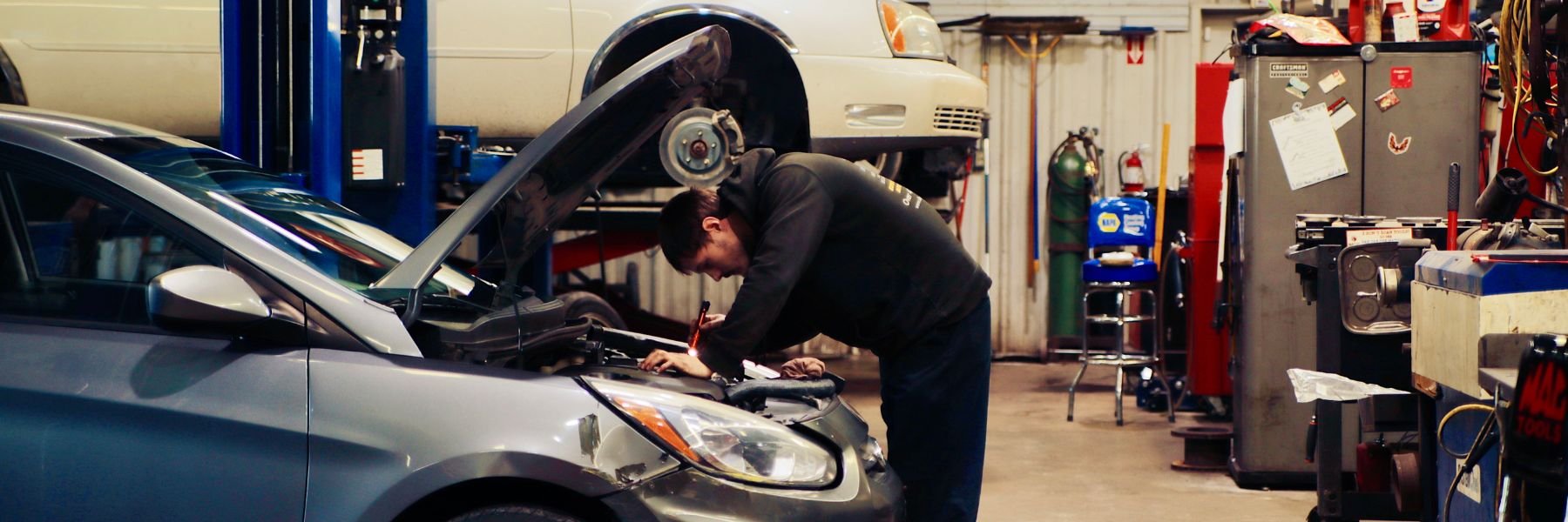 Warning Signs Your Engine Needs a Tune-Up