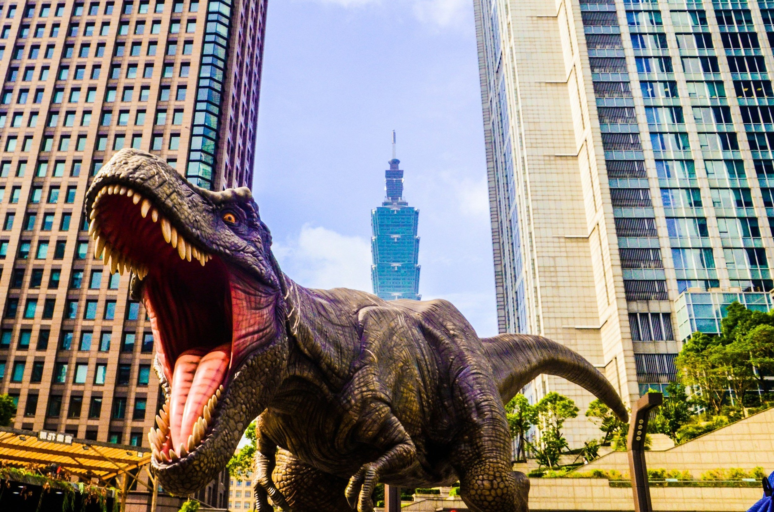 Where to see dinosaur squad in Atlanta