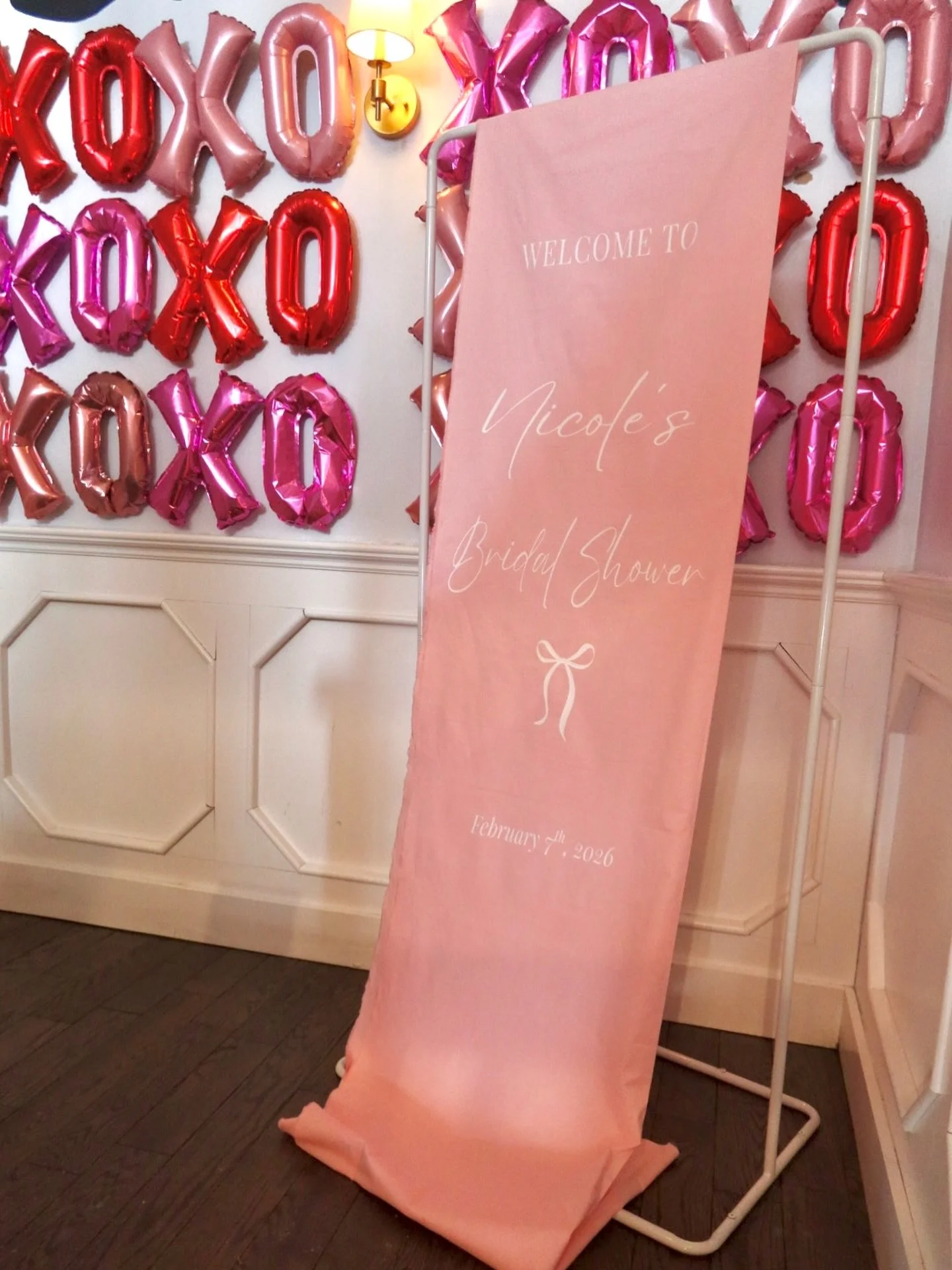 Happy Galentine&rsquo;s to all our girls!! 💕 we love you all! 

#galentinesday #vday #pink #heart #bow