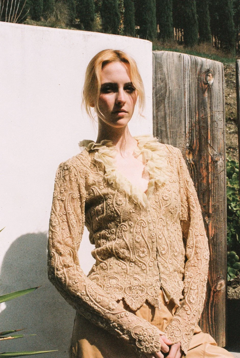BeaglesTEVRalphLaurenRuffleSweater04.jpg