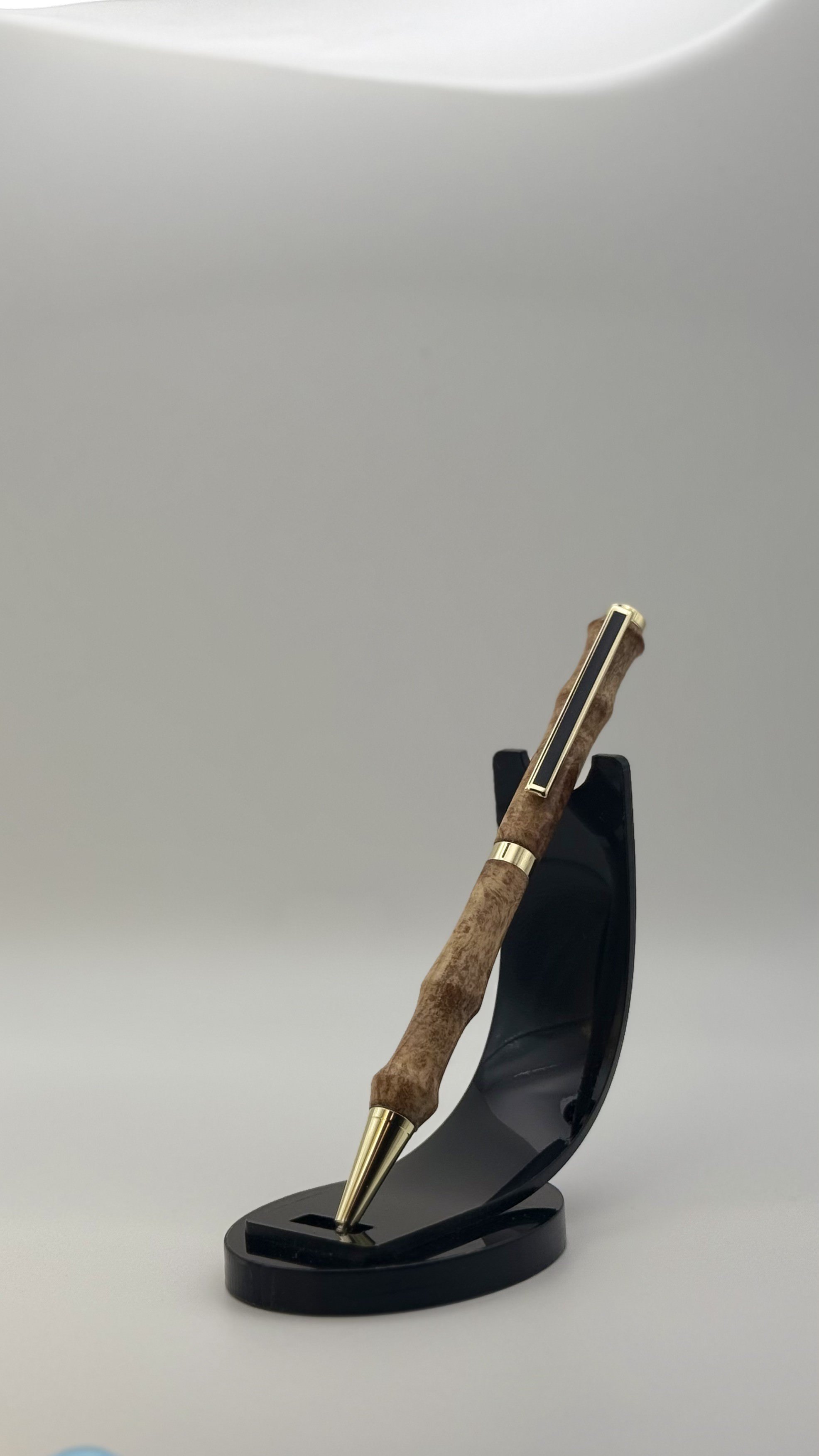 Maple Burl Pen 1.jpg