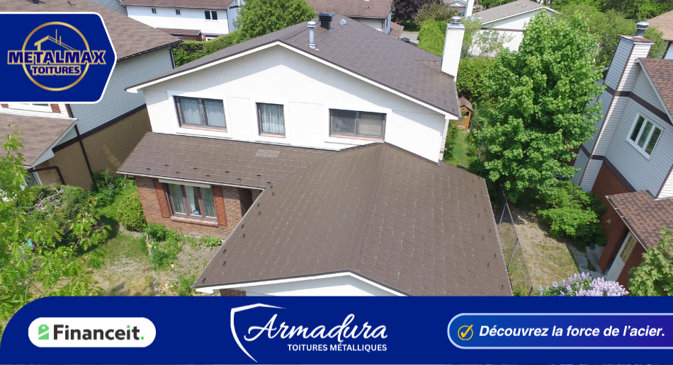 Maison résidentielle avec toit de métal Armadura