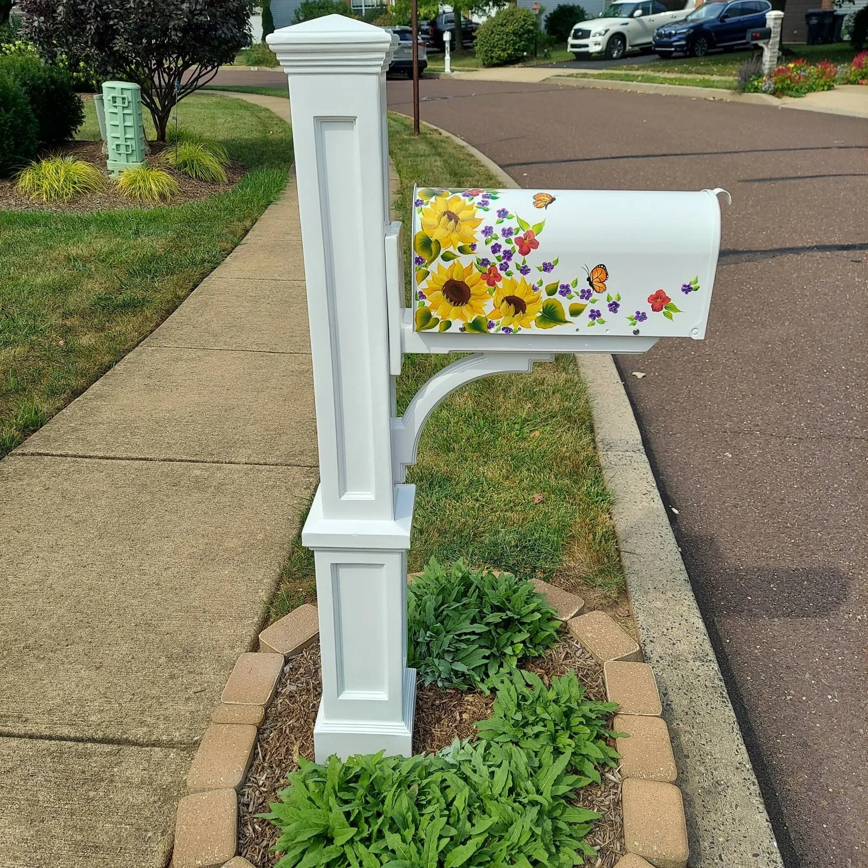 sunfloweronWhiteMB.jpg