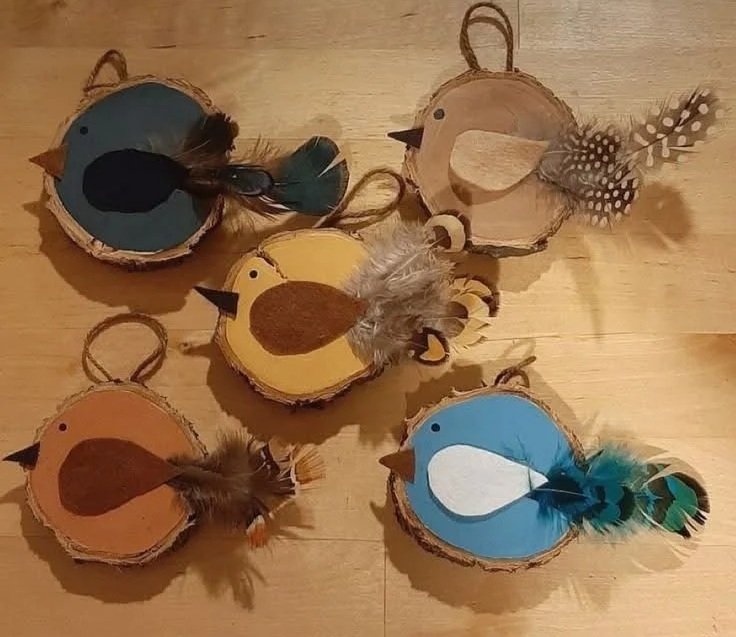 Wooden Bird Door Hanger - 1 hr