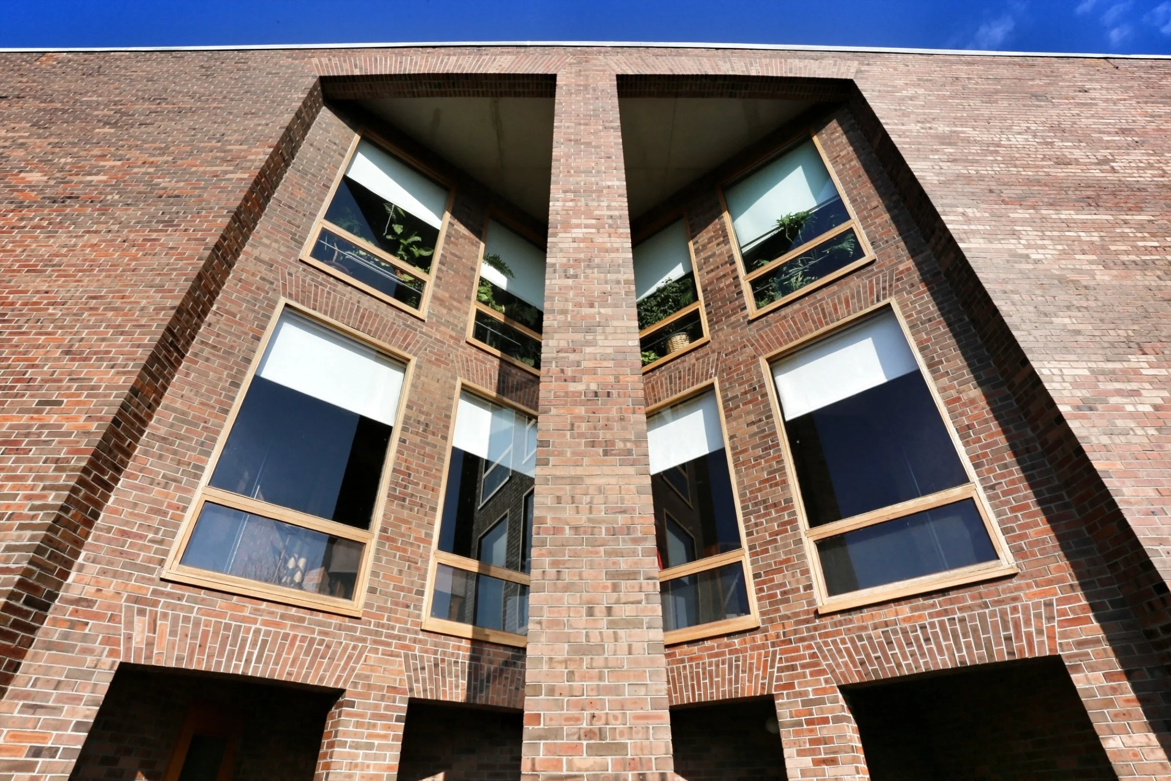 a photo of the exterior building