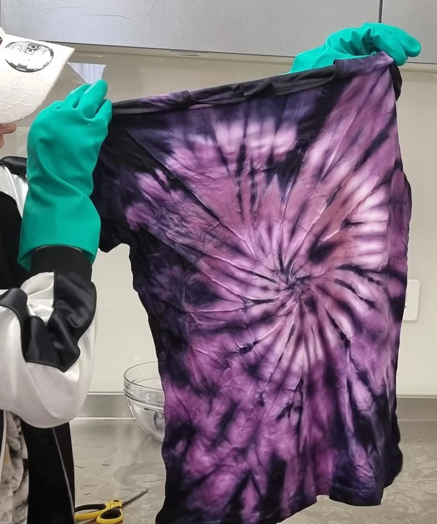 T-Shirts färben mit Pflanzenextrakten