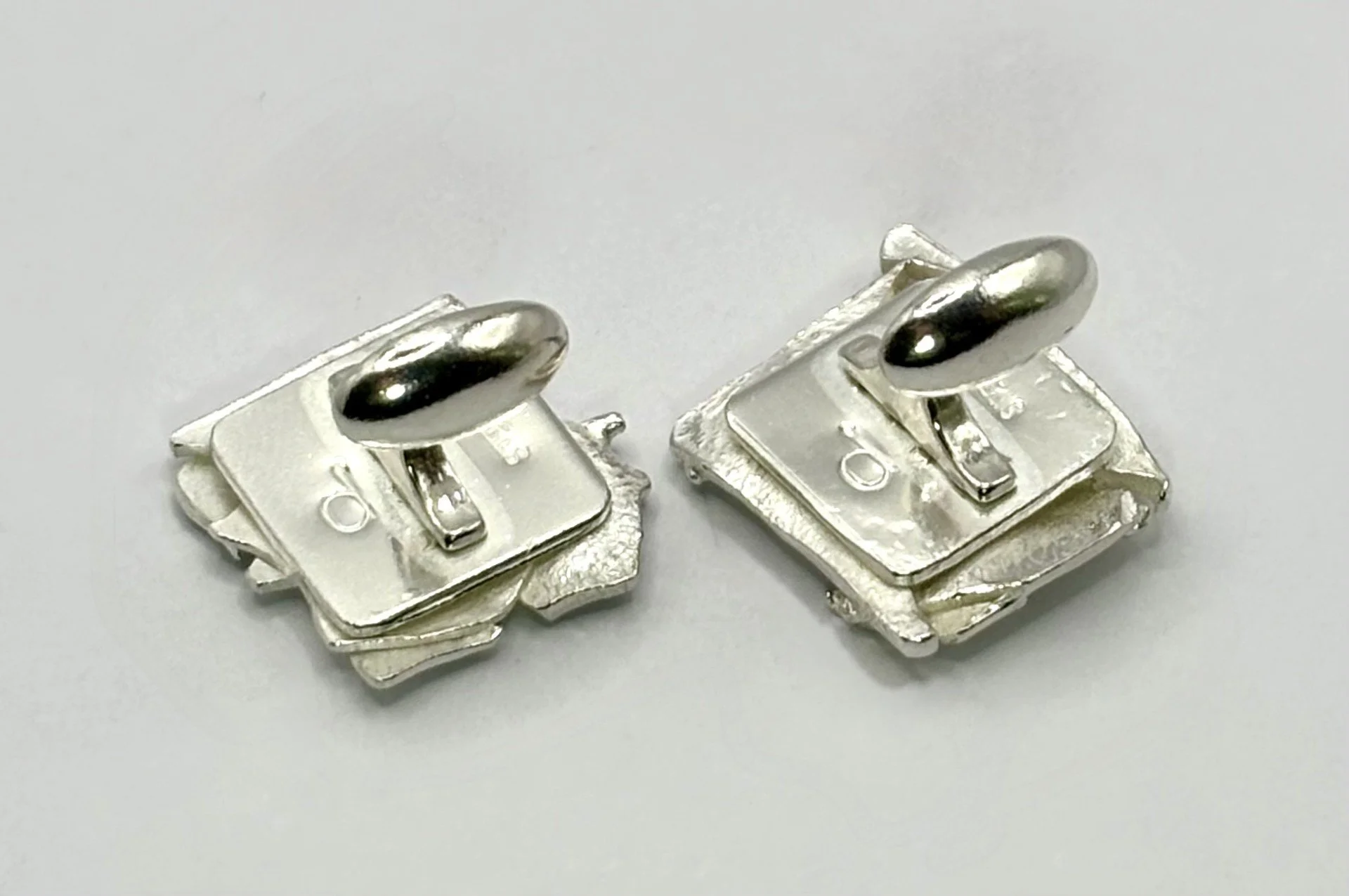 RH cufflinks 3.jpg