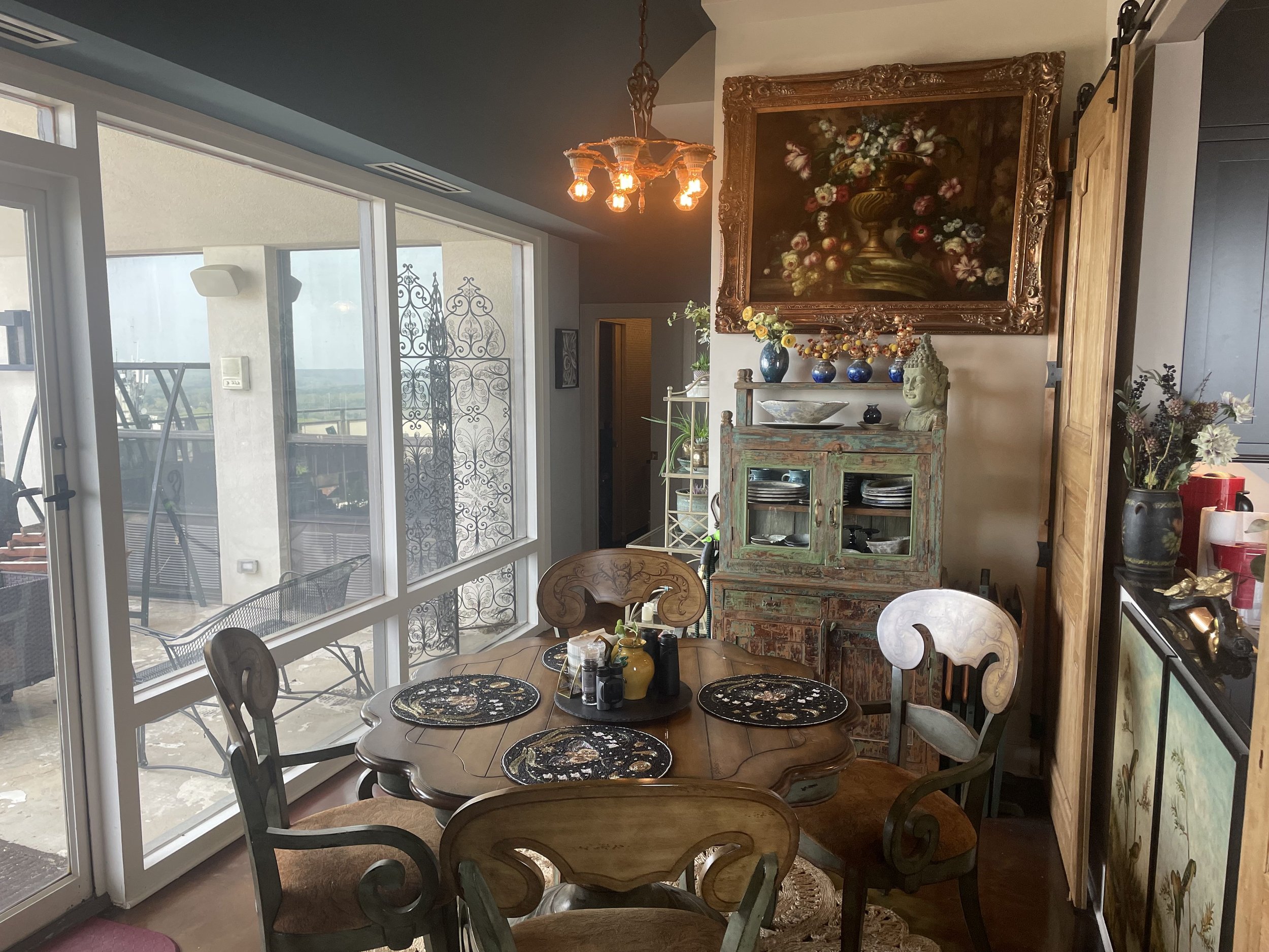 living_room.jpg