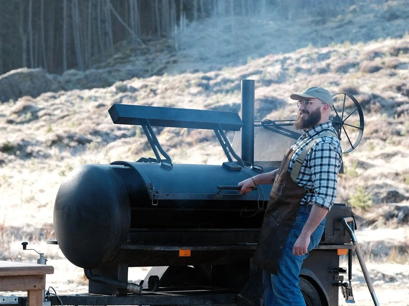 Reverse flow smoker cooking Scottish Brisket, pulled lamb, pulled pork, pork ribs