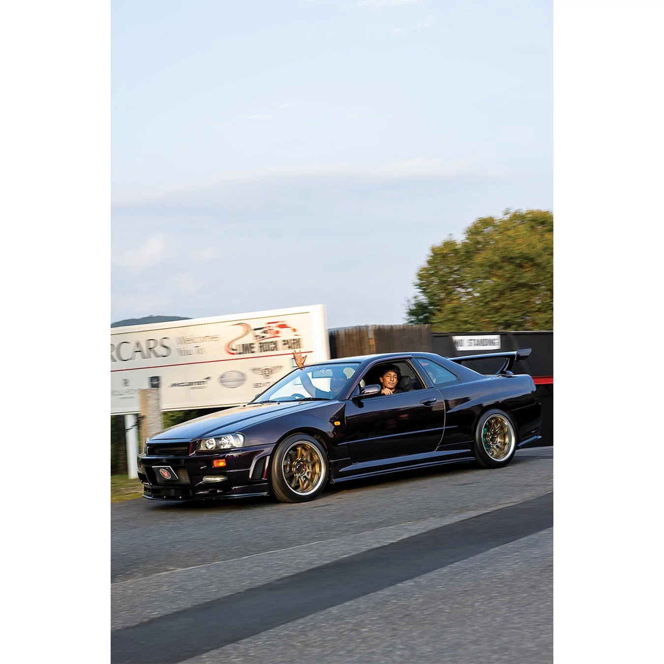 Black R34