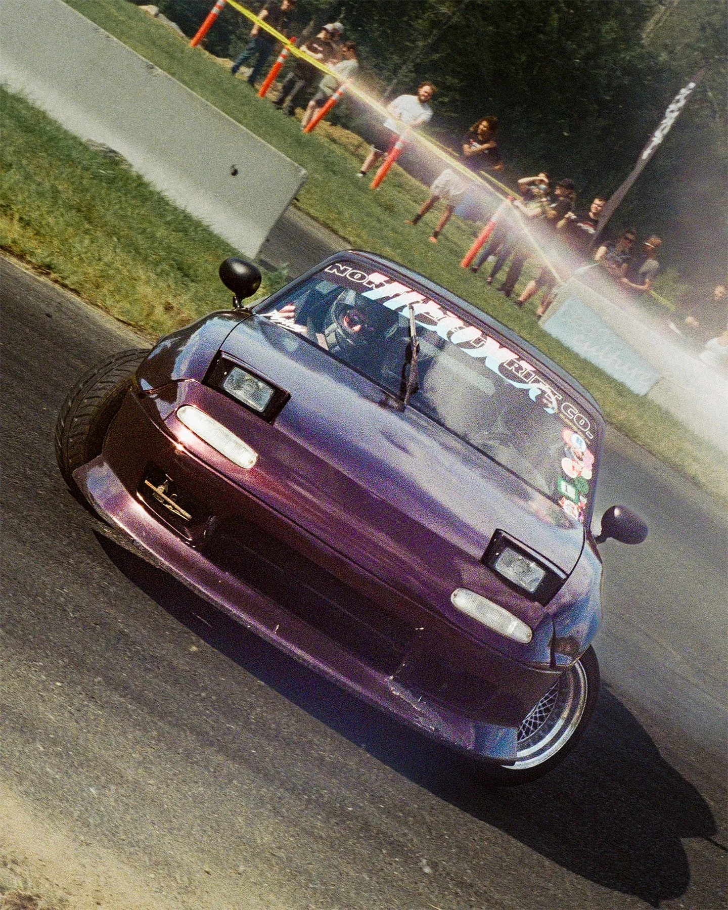 06_MaroonMX5.4x5_01.1PS.jpg
