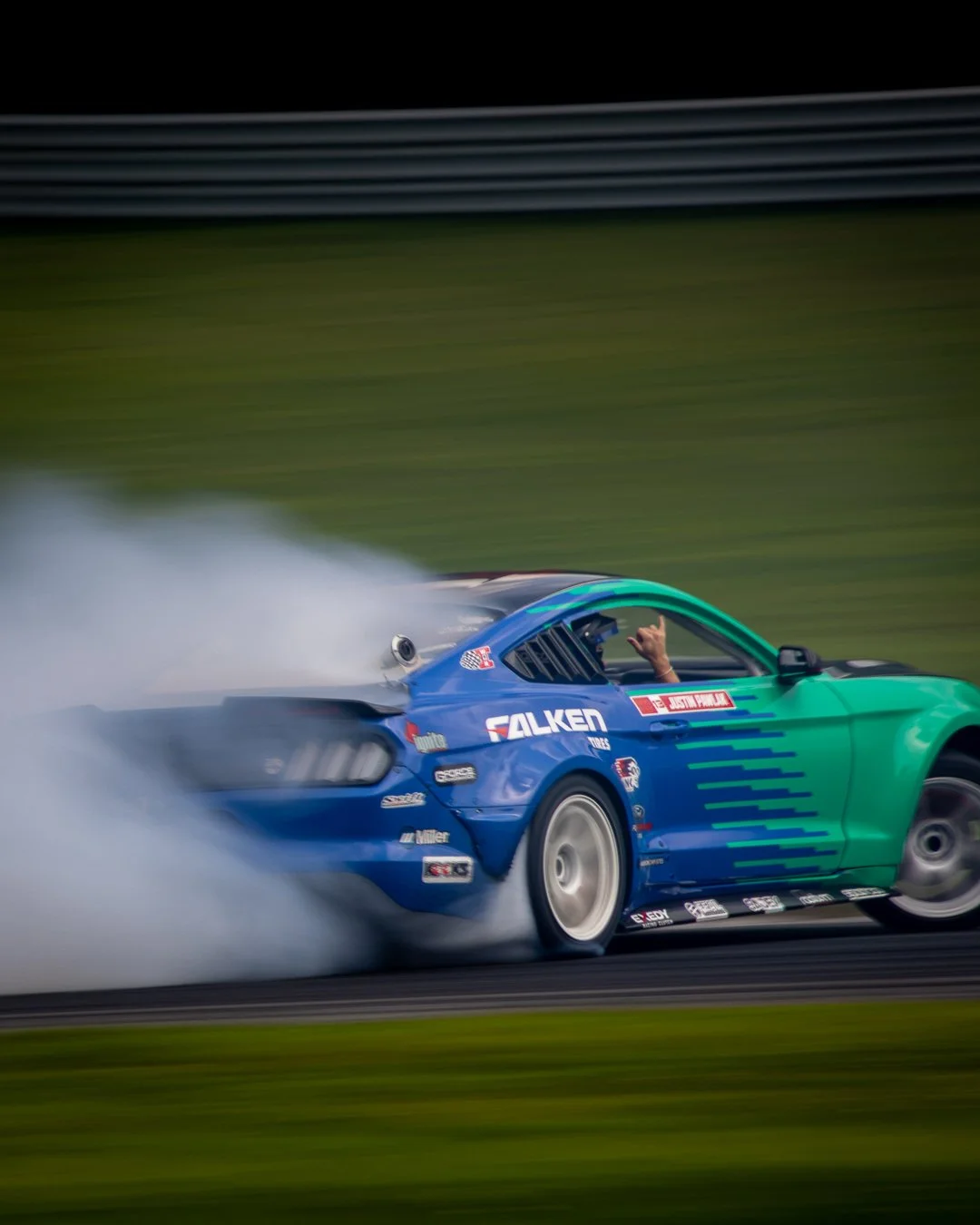 01_FalkenMustang_01.jpg