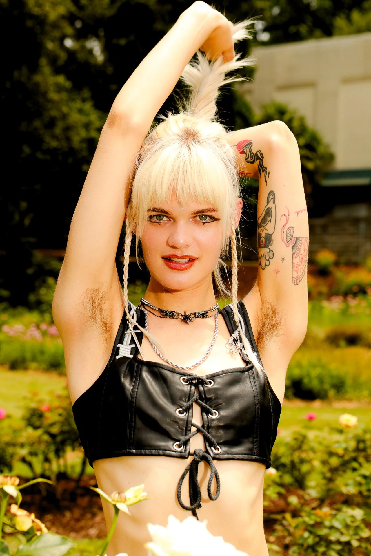 Green Eyed Angel - Annelle Staal Pits Press Photo