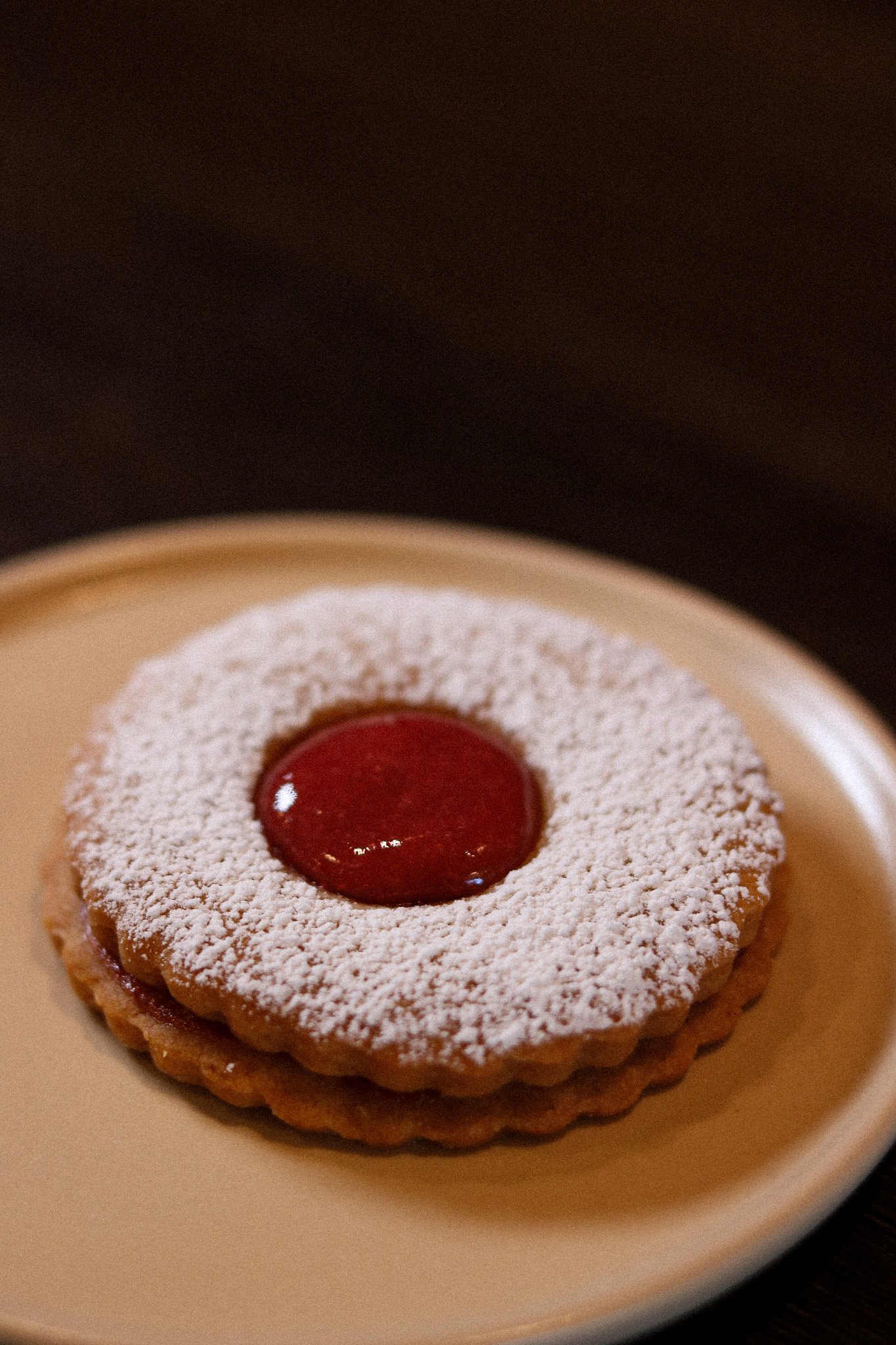 Galleta rellena de fresa