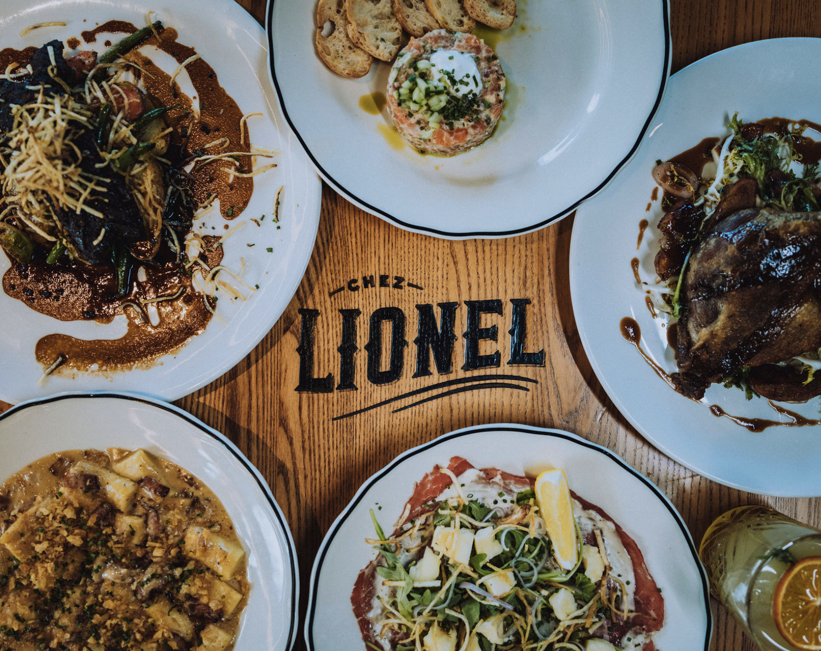 Chez Lionel Kanata French Brasserie – Kanata, Ottawa