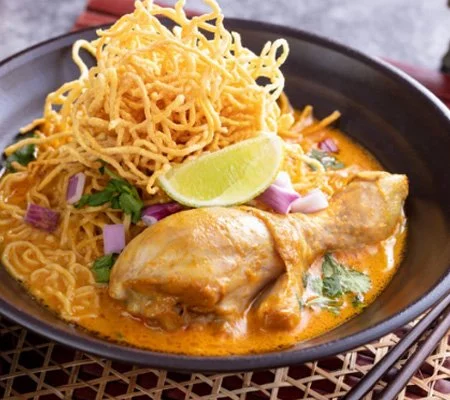 NORTHERN KHAO SOI WITH CHICKEN