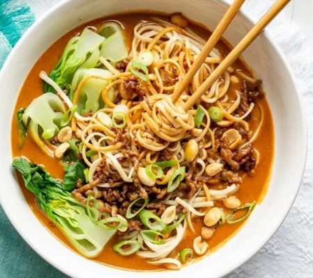 TAIWANESE BEEF NOODLE