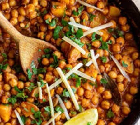 Bean Curry ot Chana Bateta