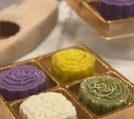 MOONCAKES