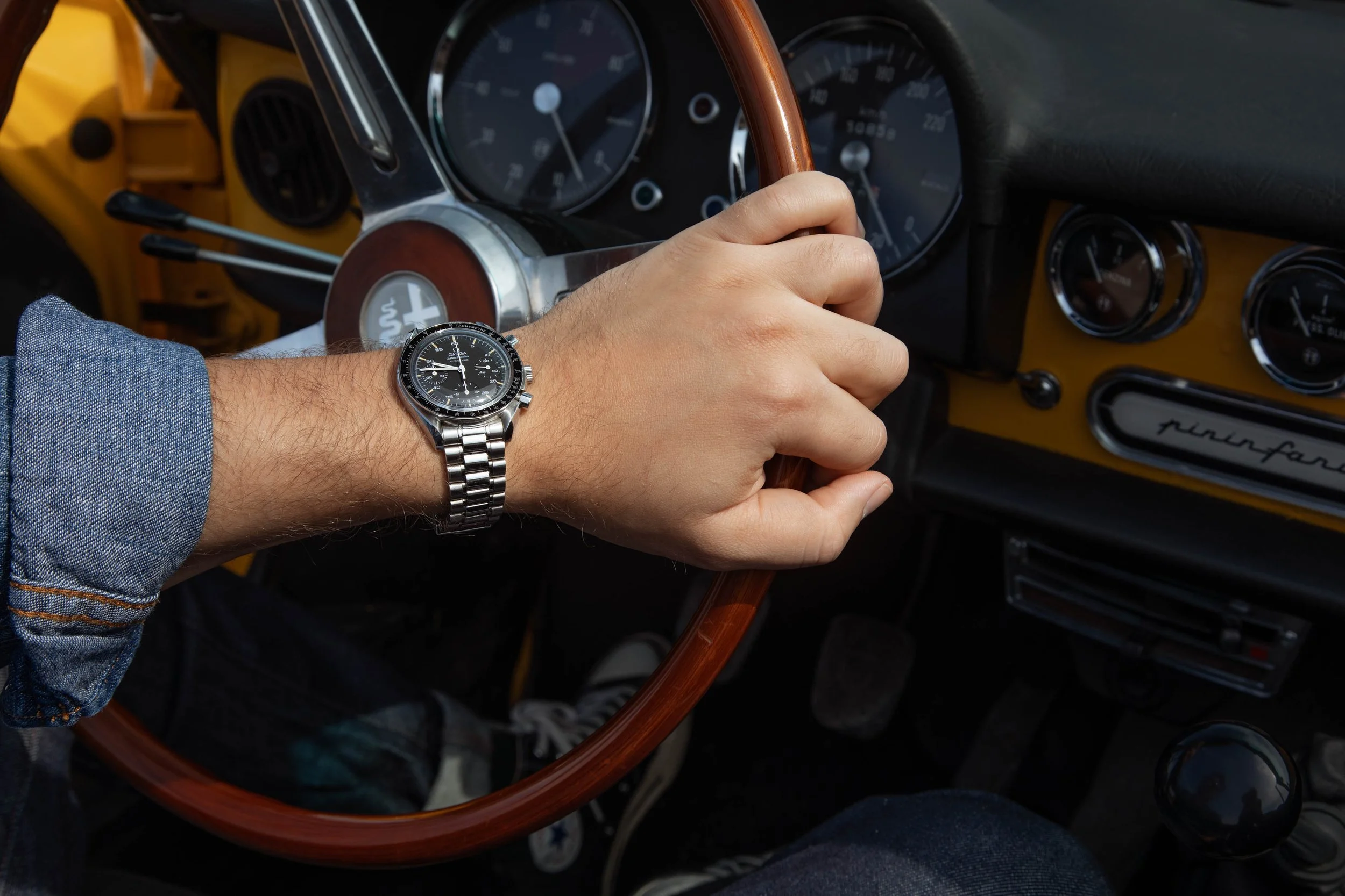 Pourquoi le Sud de la France est devenu la nouvelle capitale des montres vintage (70–90)