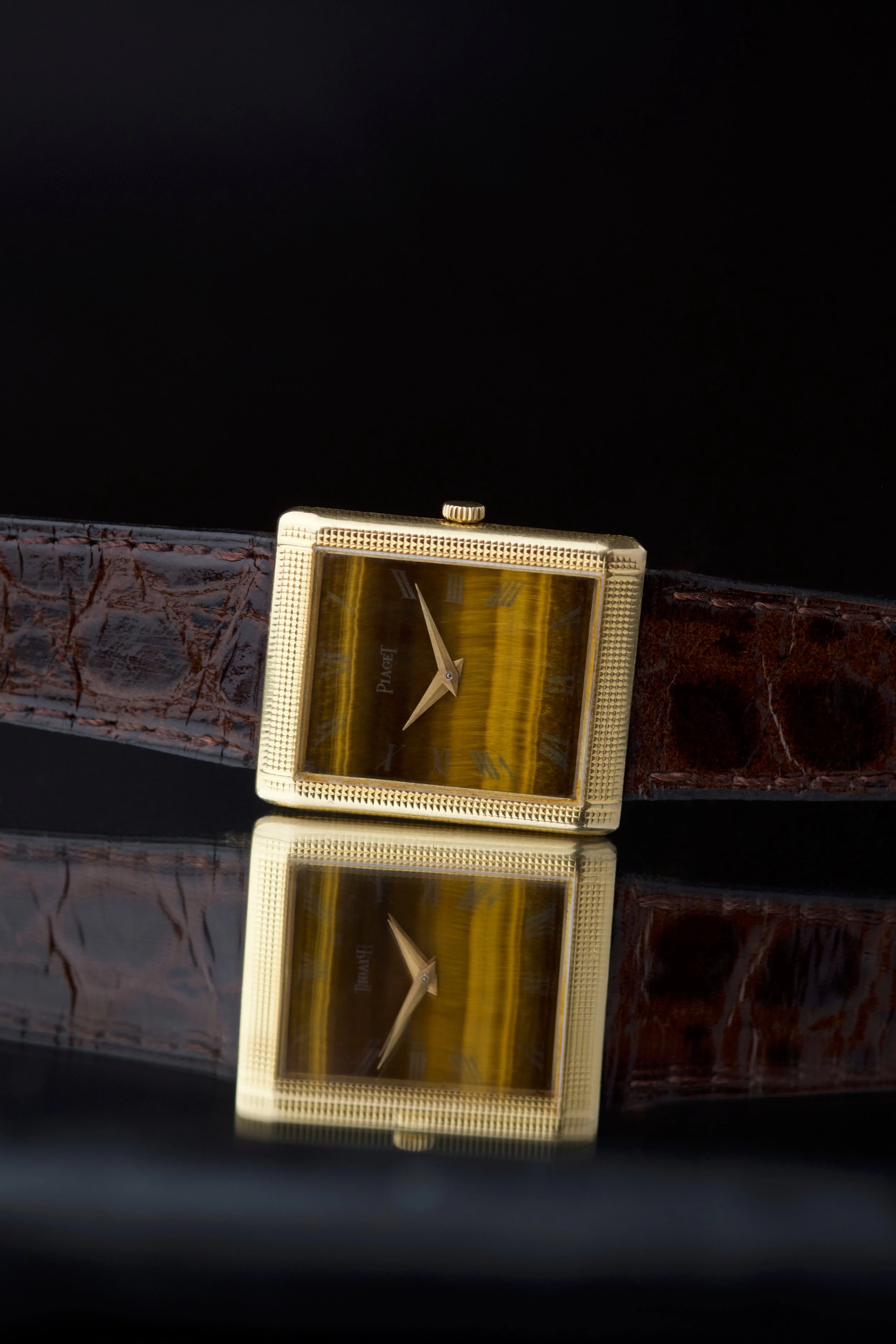 Piaget Vintage Tiger Eye Clous de Paris Réf. 9151 Or 18K Mécanique 1970