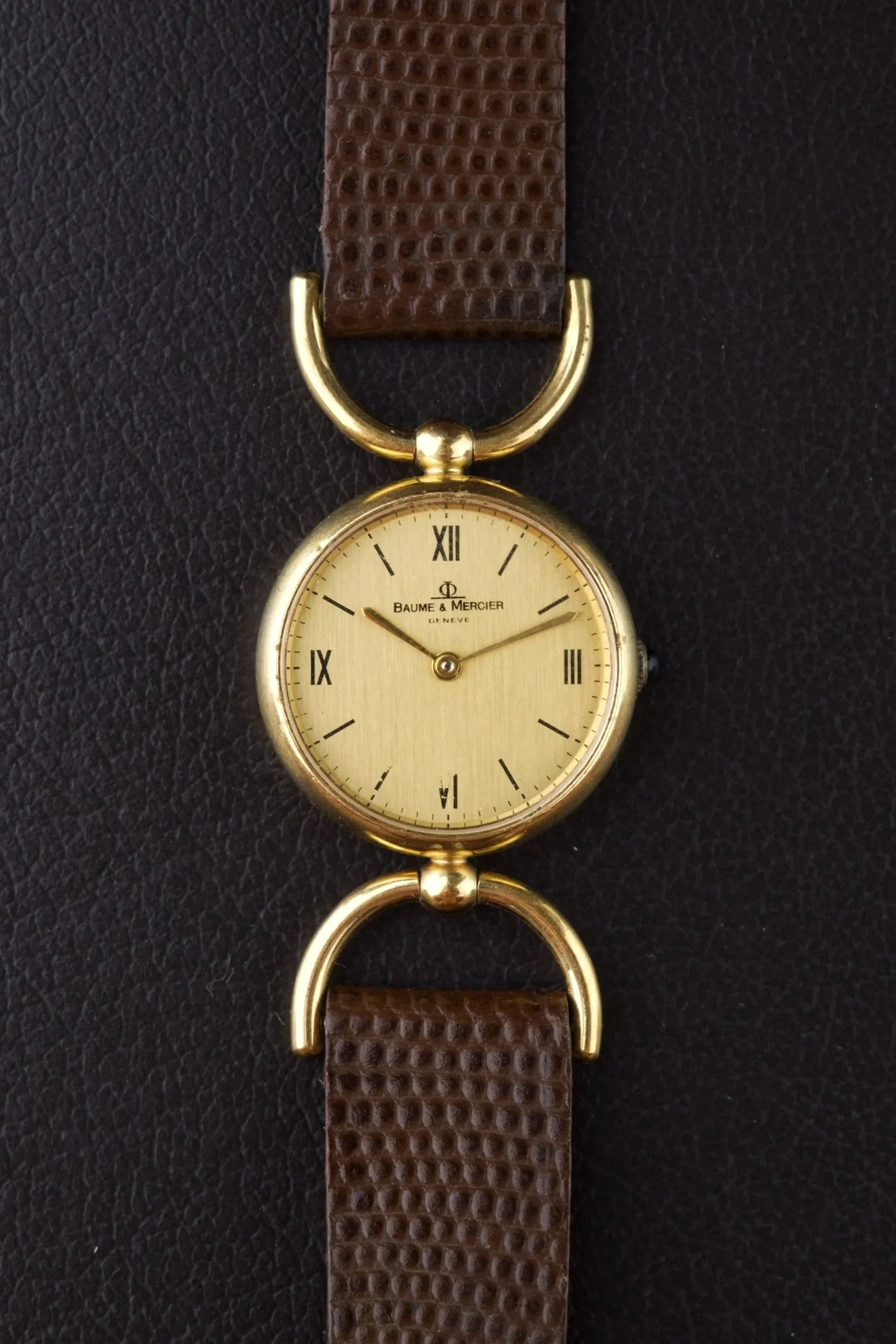 Baume & Mercier Étrier Vintage Doré Mixte Mécanique 1980