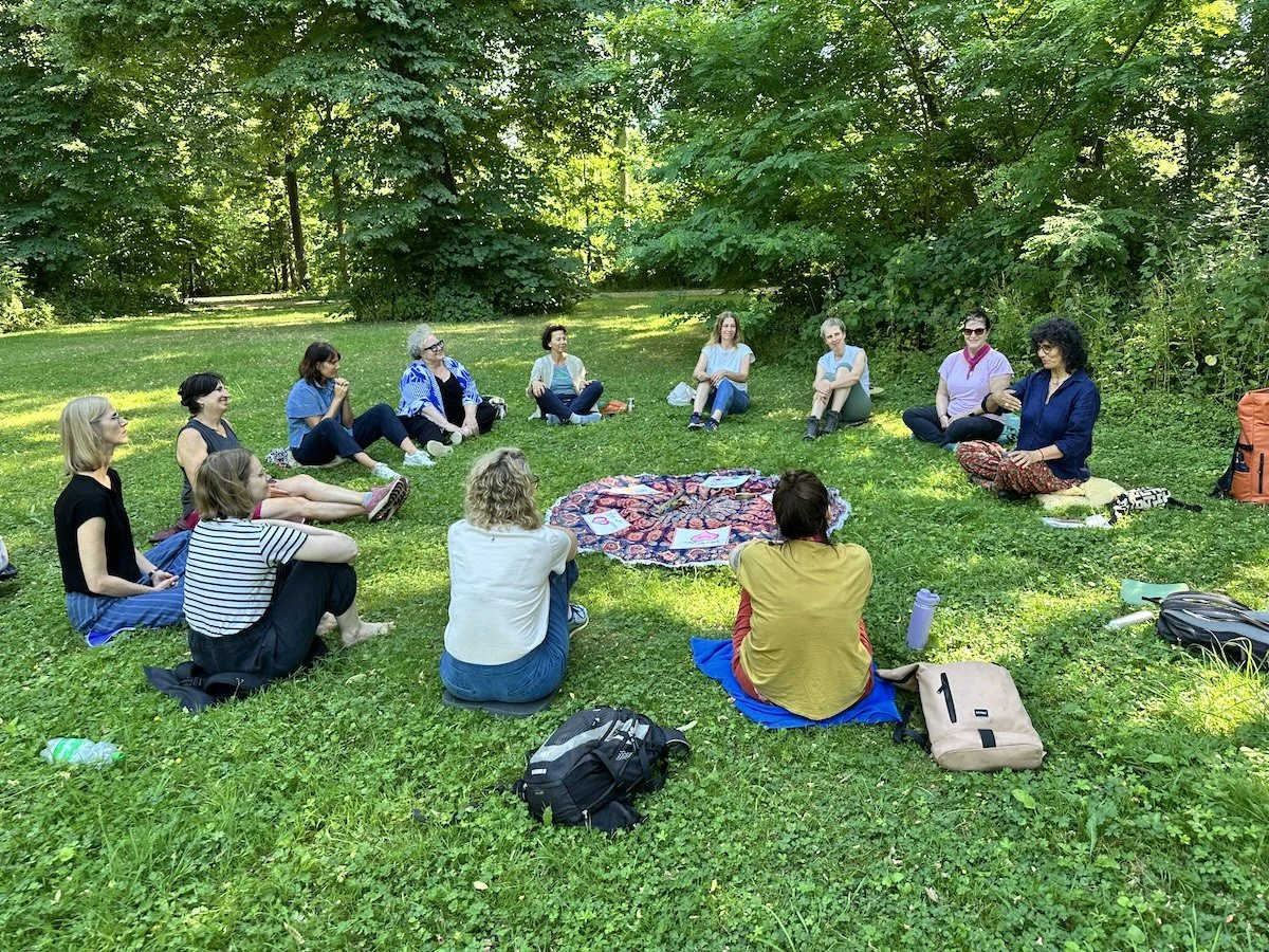 Der Dialogkreis im Stadtwald Köln.jpg