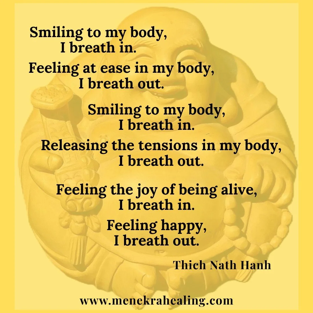 Muista hengitt&auml;&auml; ;)

Ja hymyill&auml;!
Torstai on toivoa t&auml;ynn&auml;, vaimitensenytmeni...

Ja jos t&auml;n&auml;&auml;n et jaksakaan, niin keho kyll&auml; huolehtii hengitt&auml;misest&auml;.
Suupielten nostaminen kohti korvia ei vaad