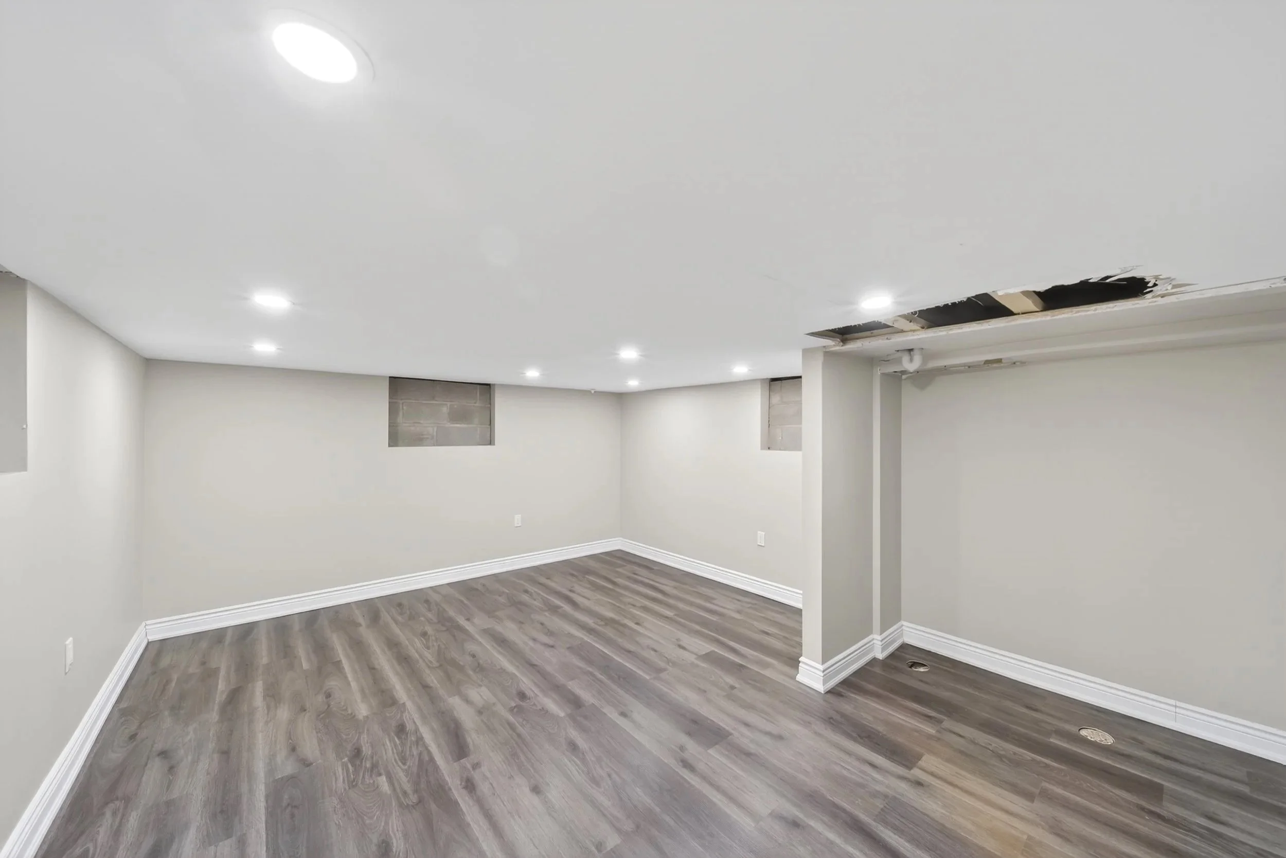 APA07734.jpg