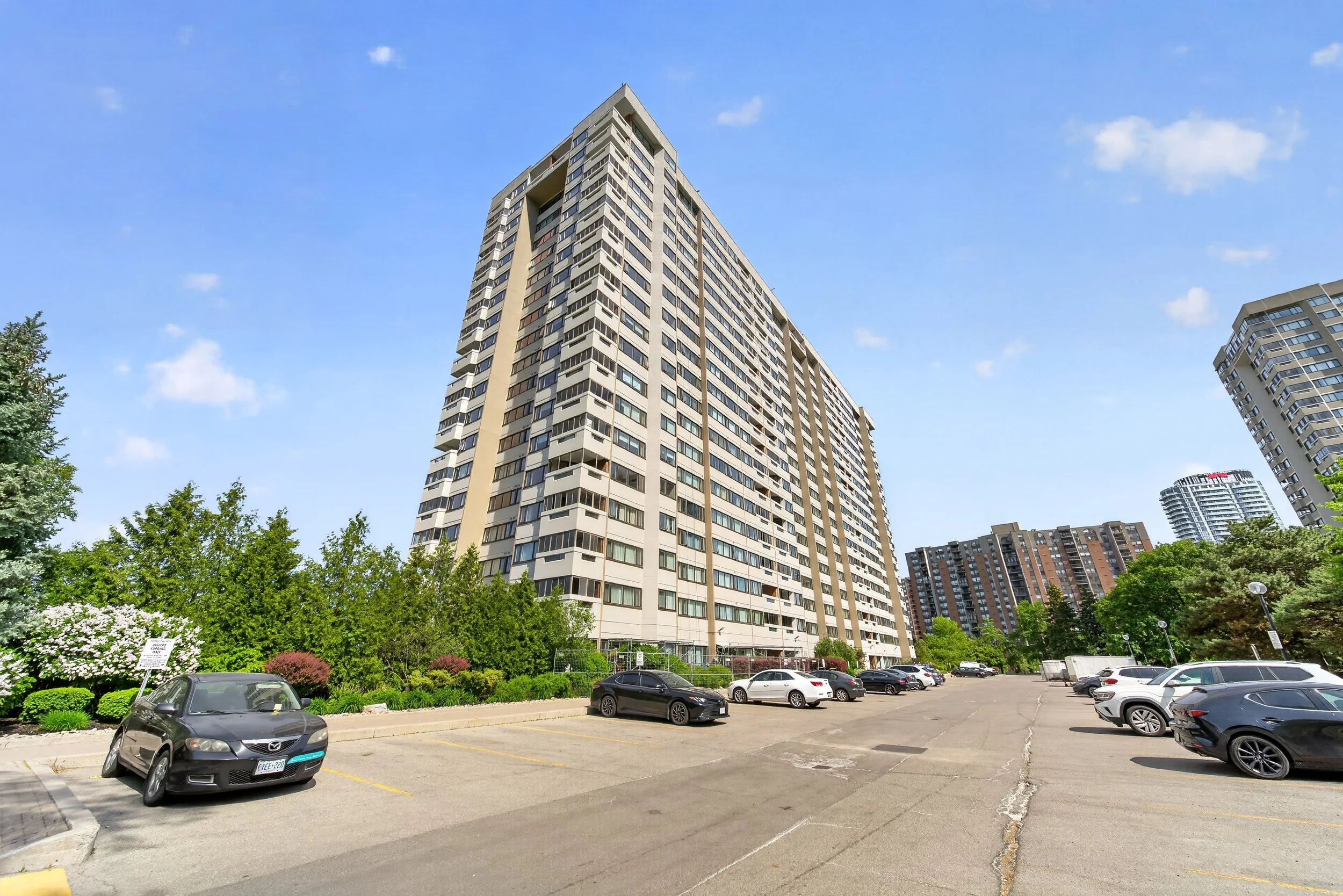 1580MississaugaValleyBlvd_Destaged_Exterior34.jpg