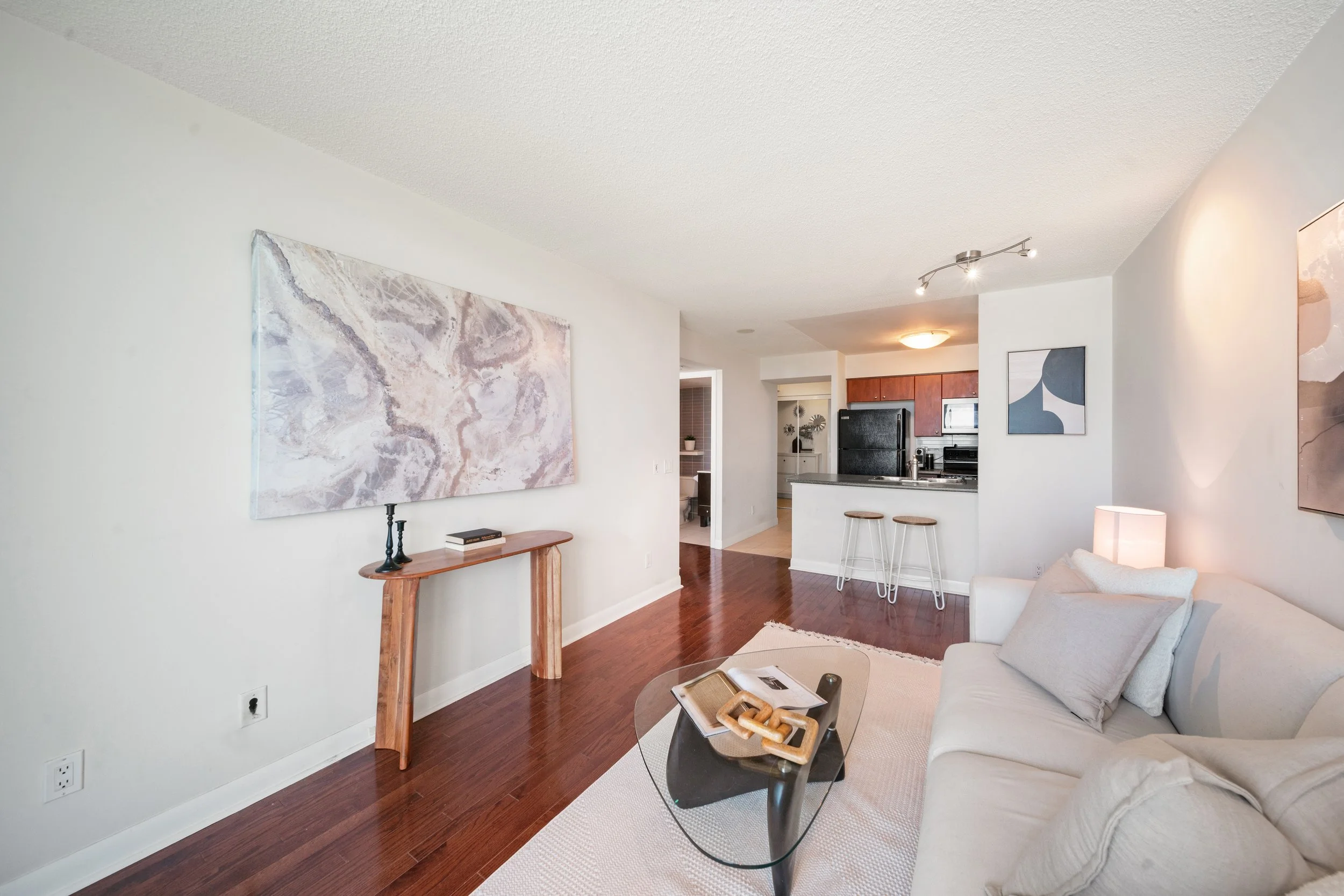 225 Sherway Gardens Rd #1601_Interior13.jpg