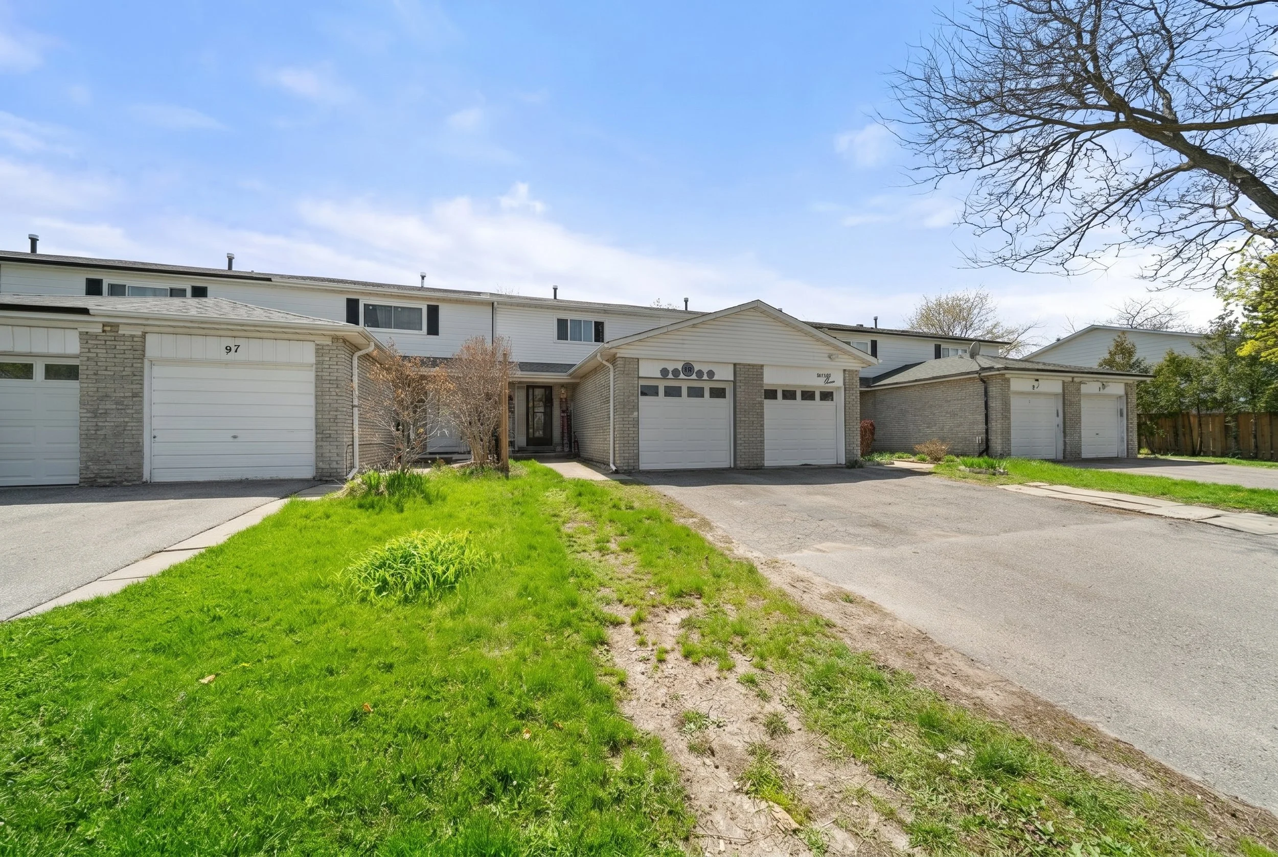 95QuantrellTrail_Exterior6.jpg