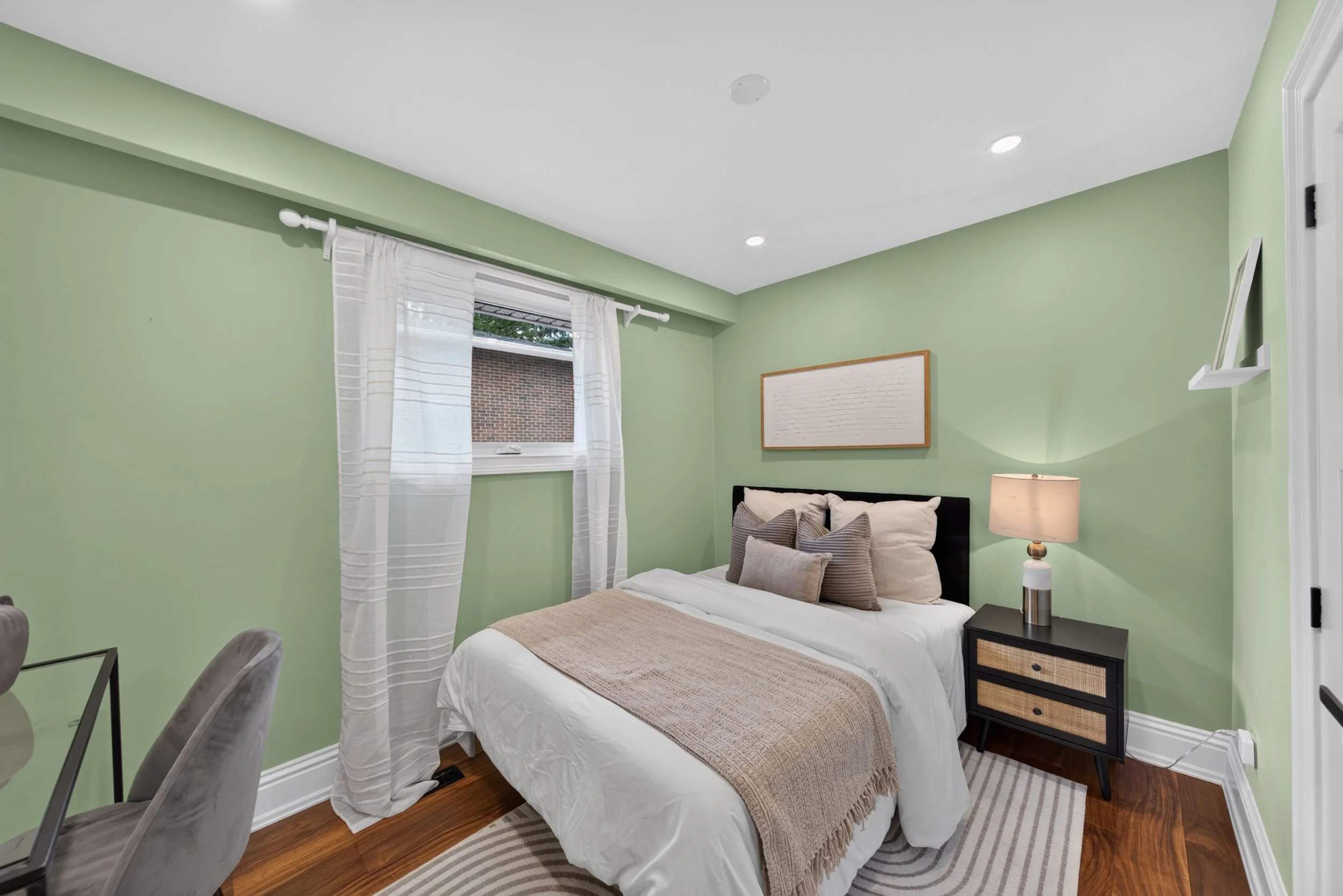 012_2612_Cushing_Rd_Interior_11.jpg