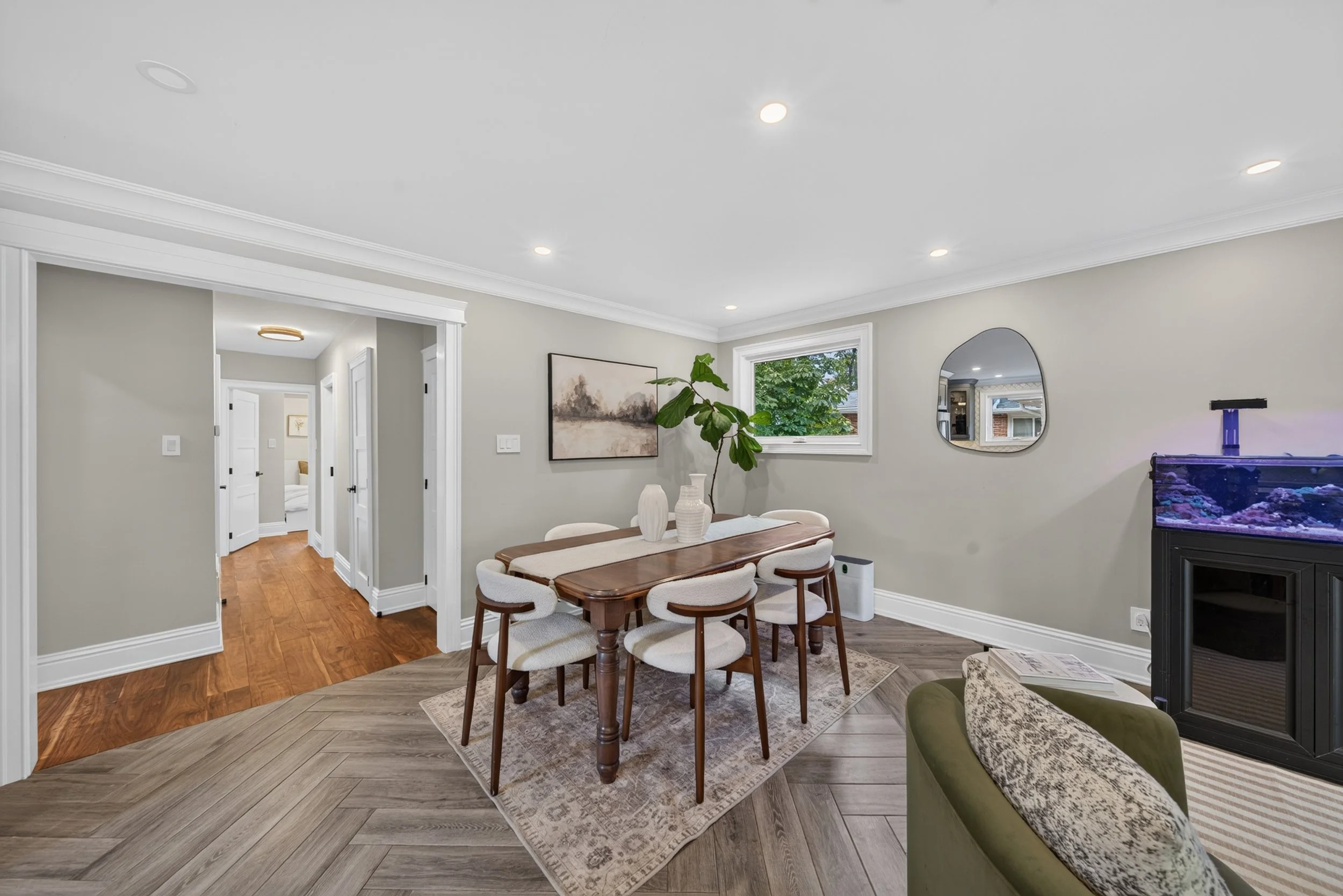 010_2612_Cushing_Rd_Interior_10.jpg