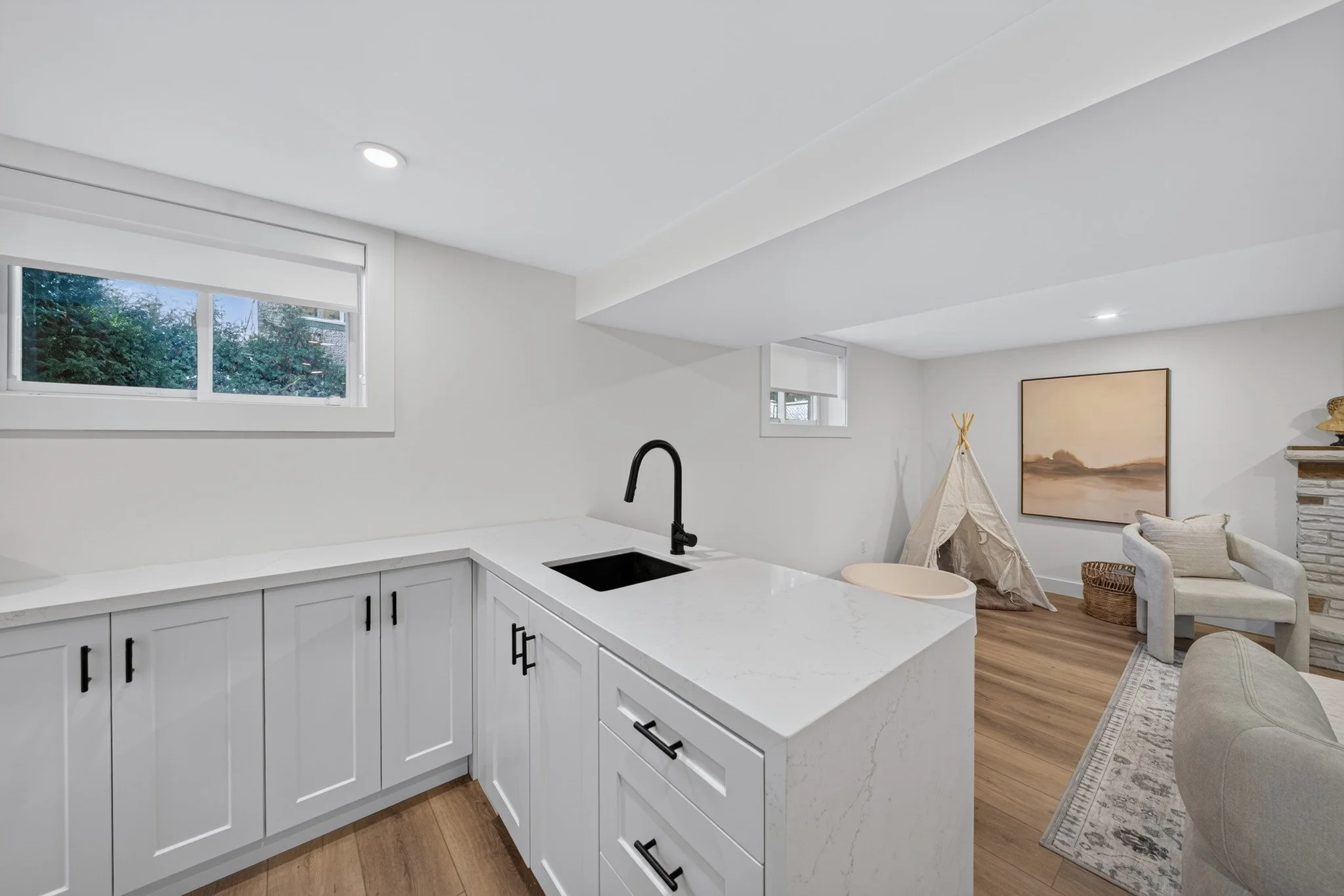 026_2141_Herridge_31_BASEMENT-KITCHENETTE.jpg