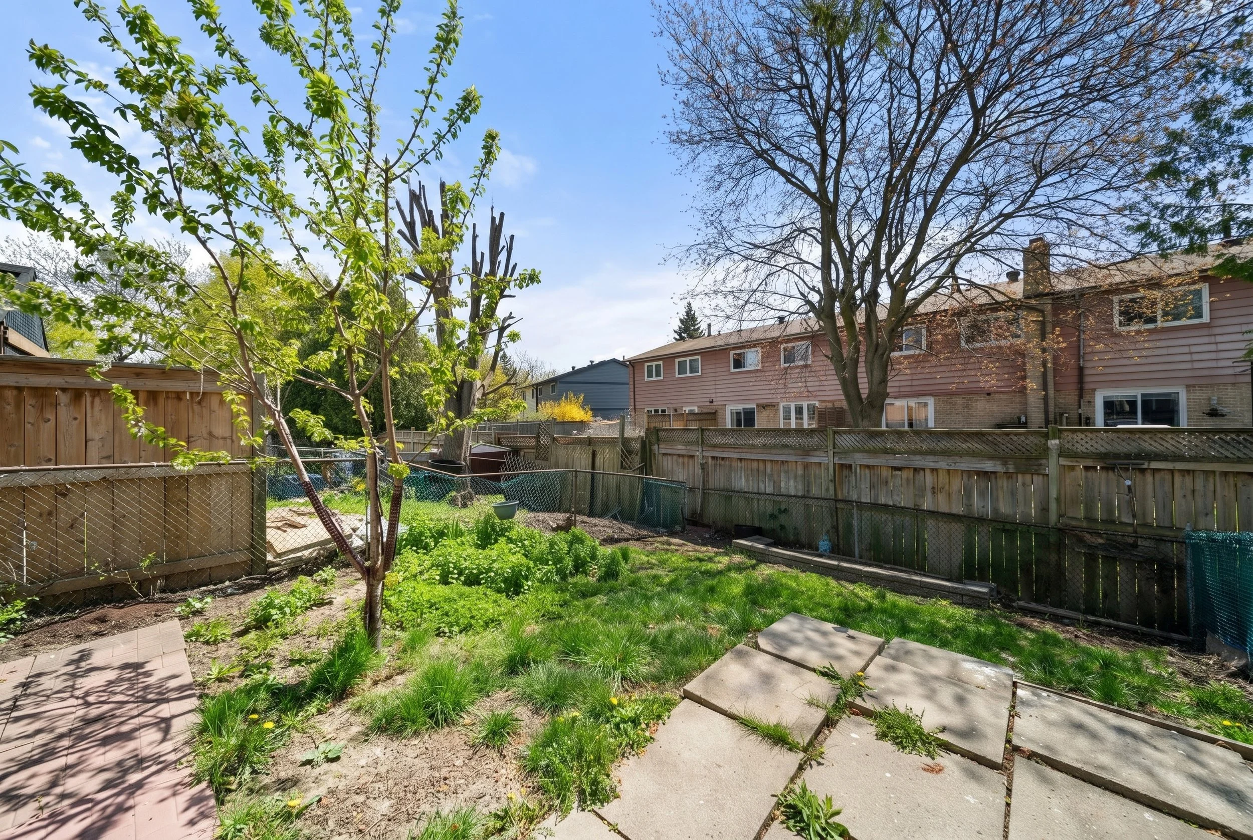 95QuantrellTrail_Exterior2.jpg