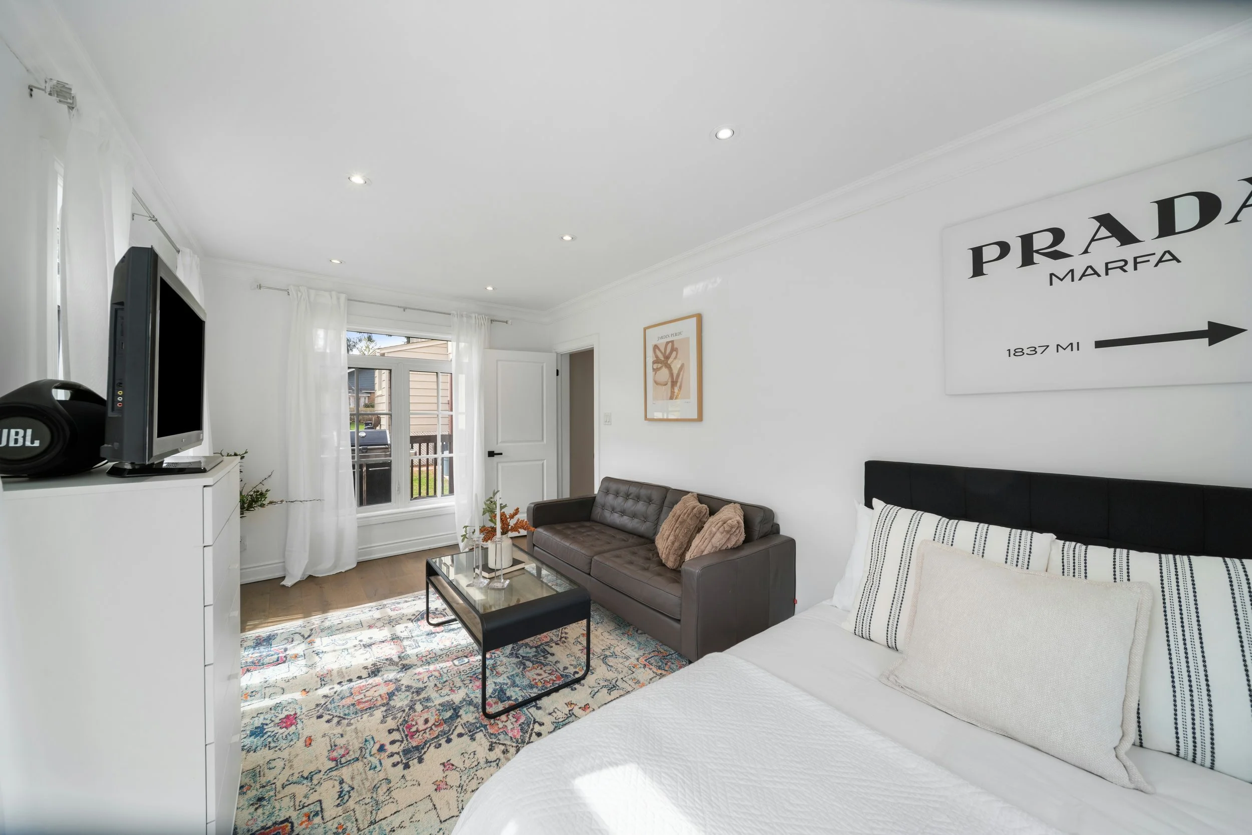 36 Mississauga Rd N_Interior29.jpg