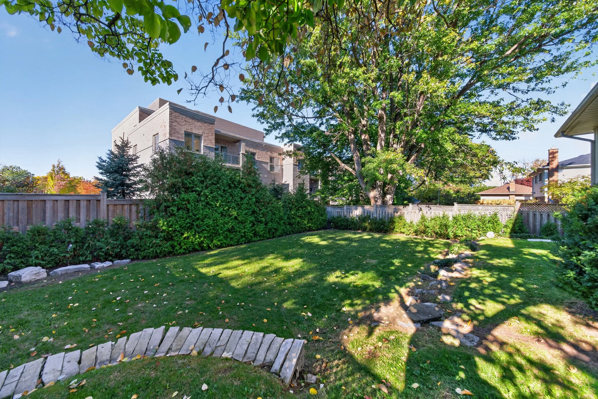 032_2141_Herridge_38_BACKYARD.jpg