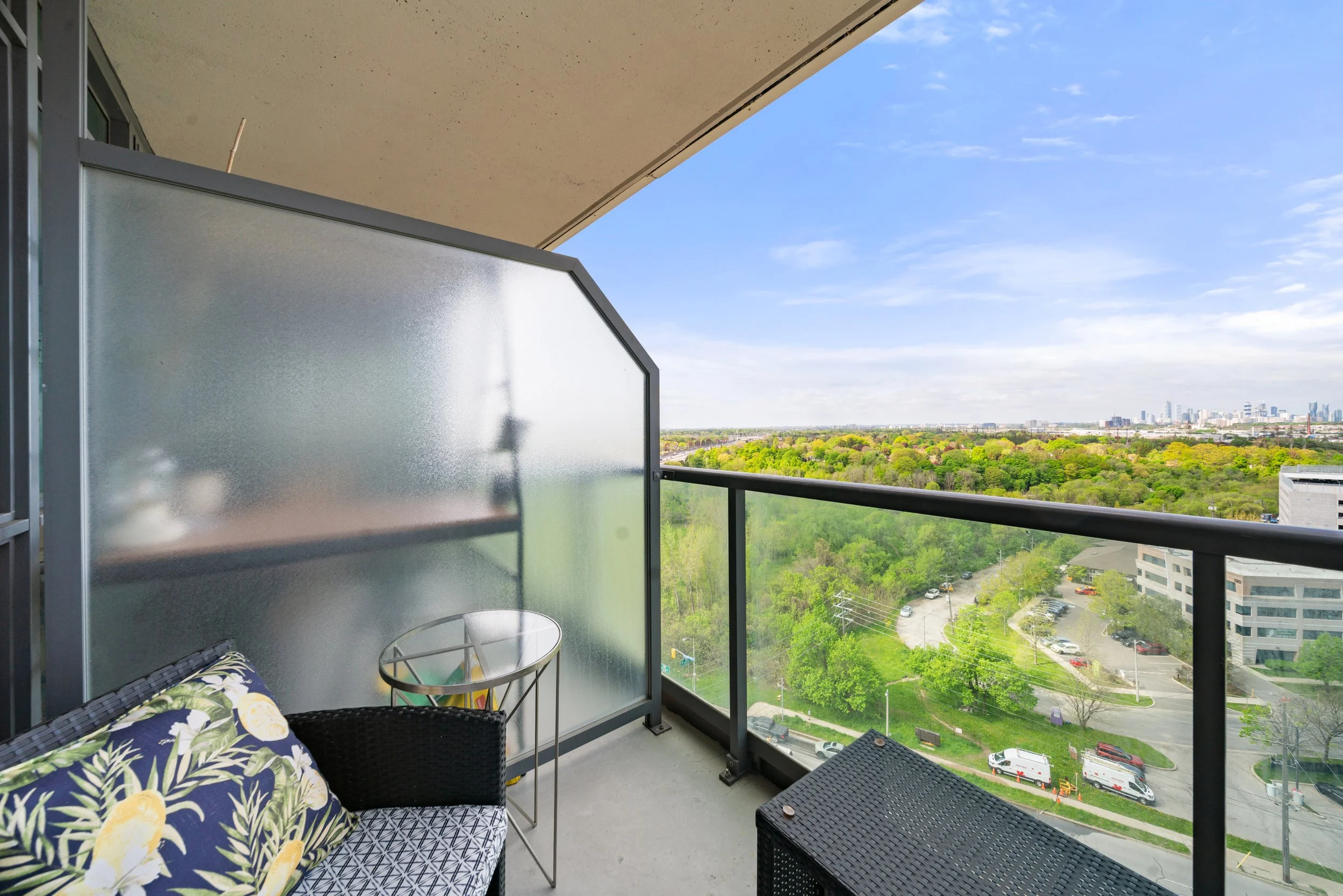 225 Sherway Gardens Rd #1601_Exterior4.jpg
