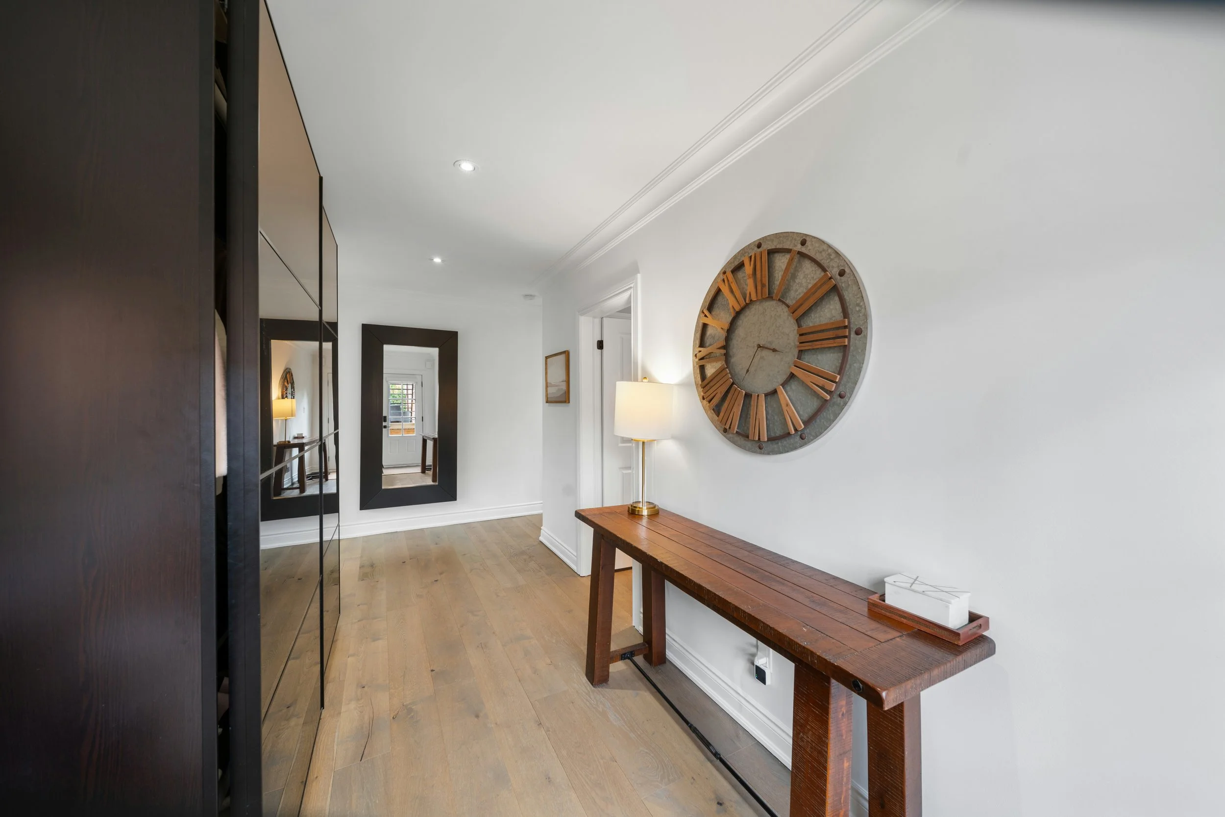 36 Mississauga Rd N_Interior24.jpg