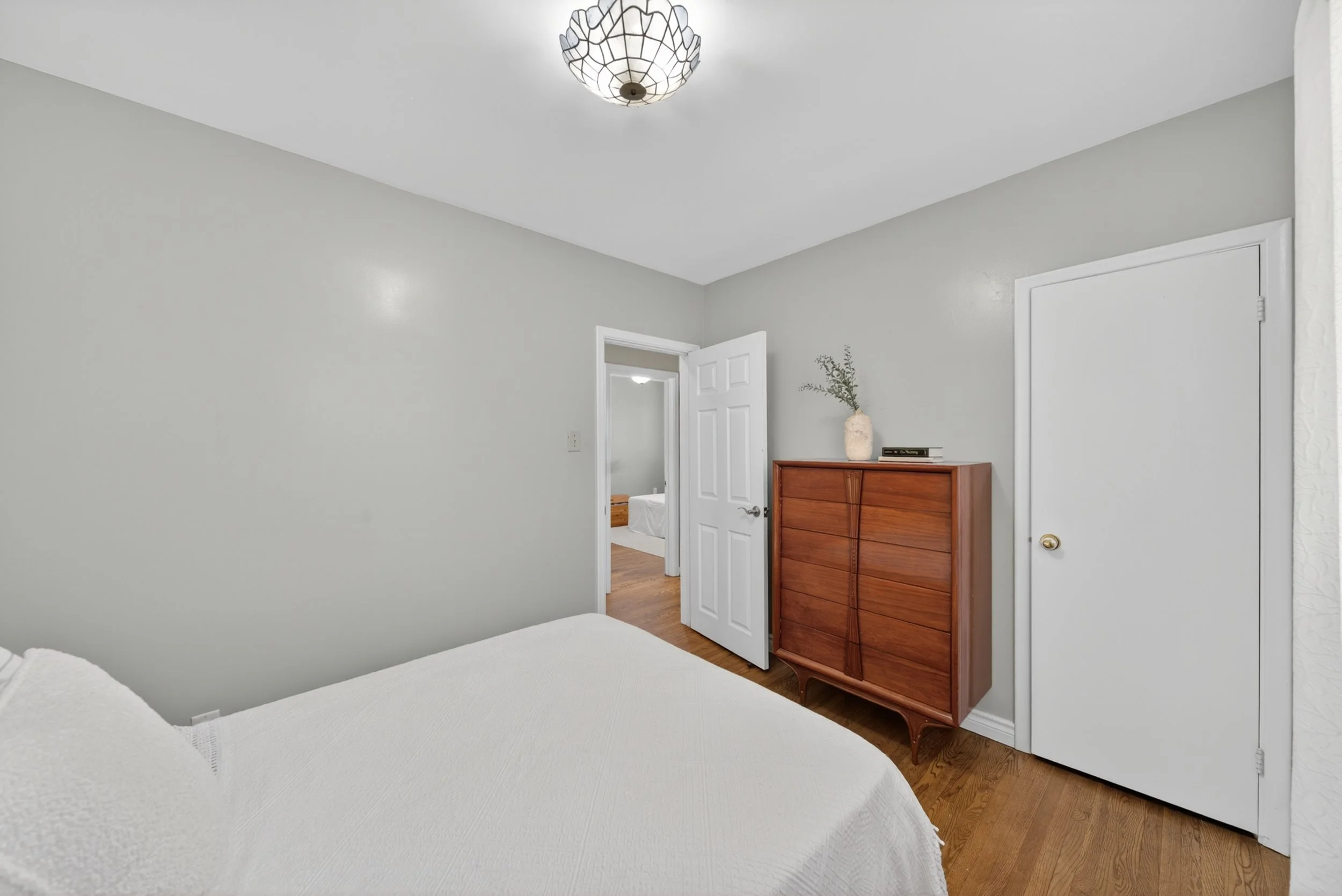 141TheWestway_Interior27.jpg