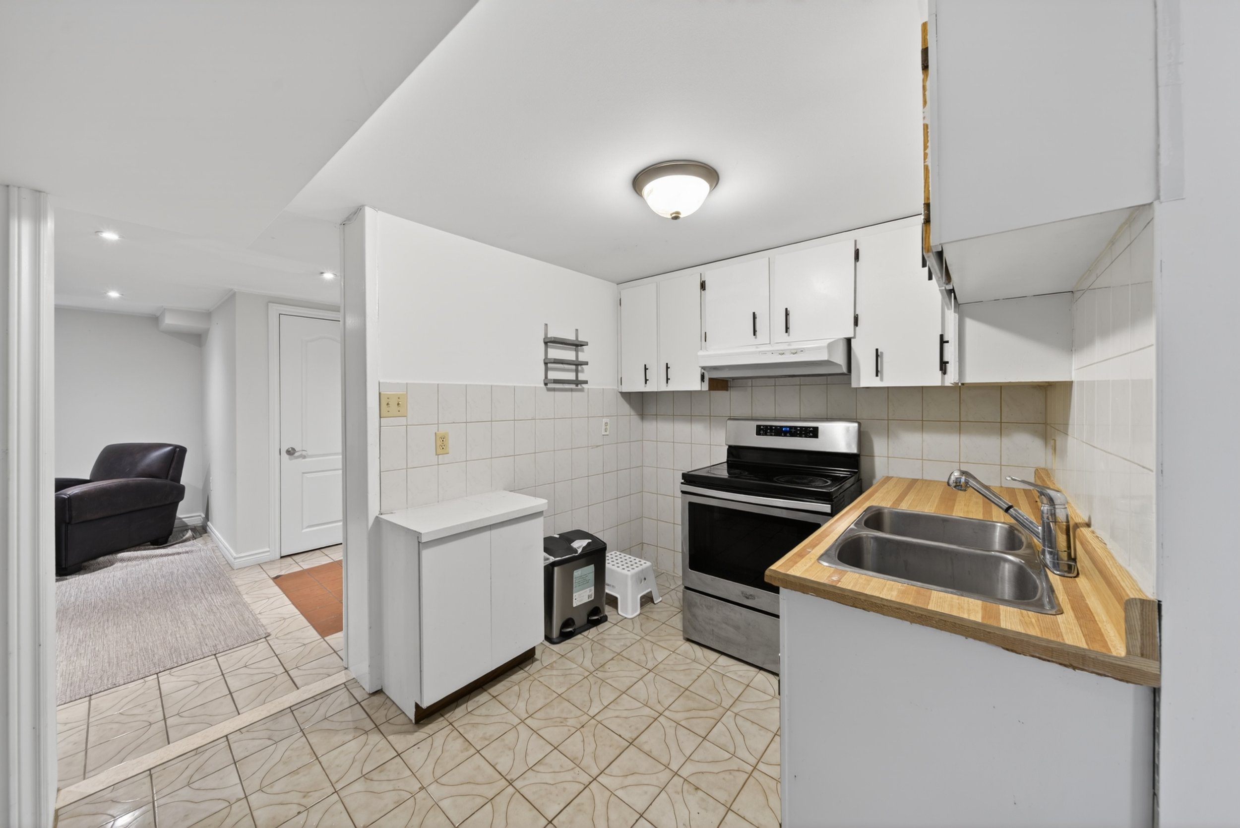 141TheWestway_Interior6.jpg