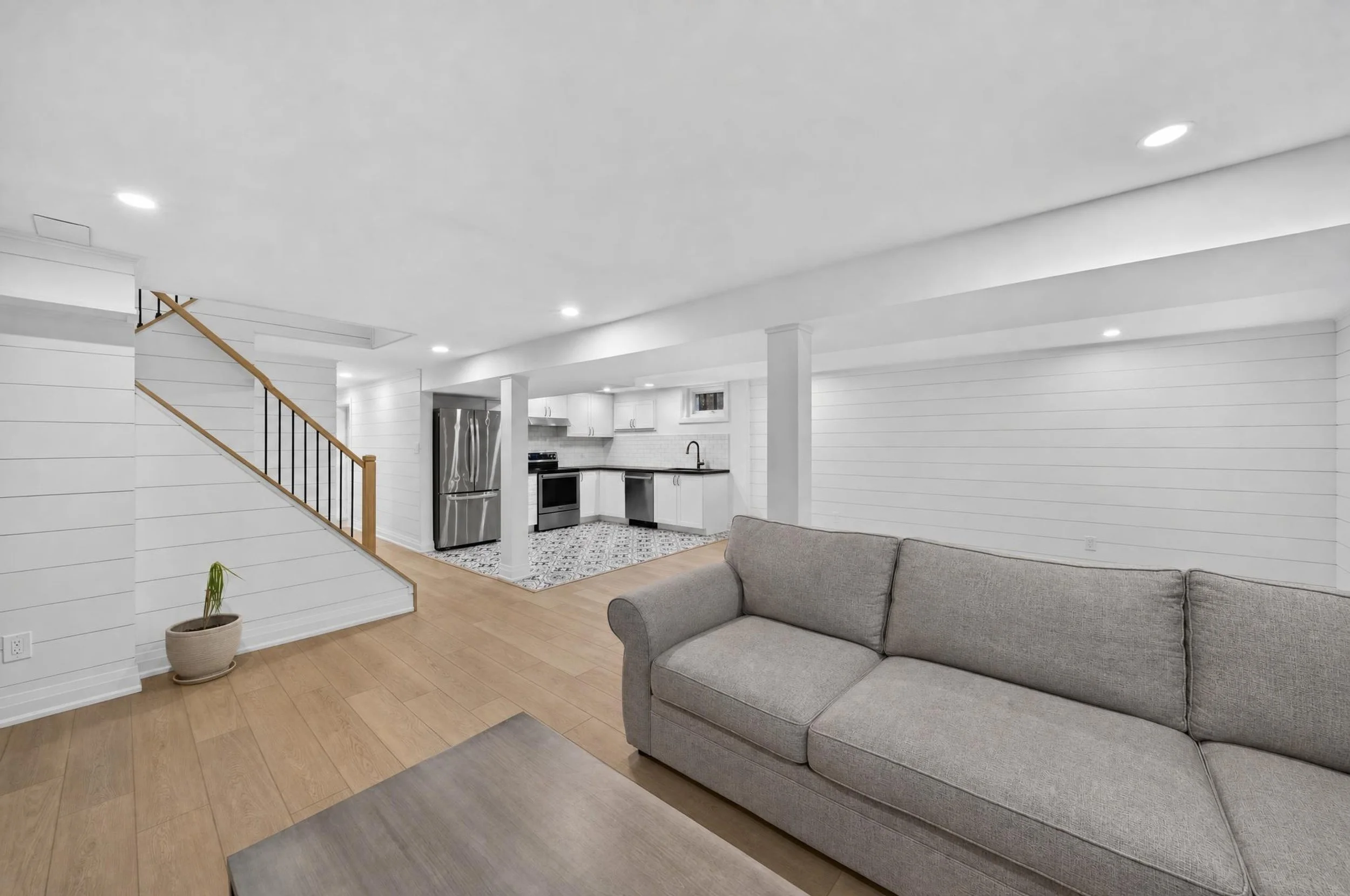 019_2612_Cushing_Rd_Interior_21.jpg